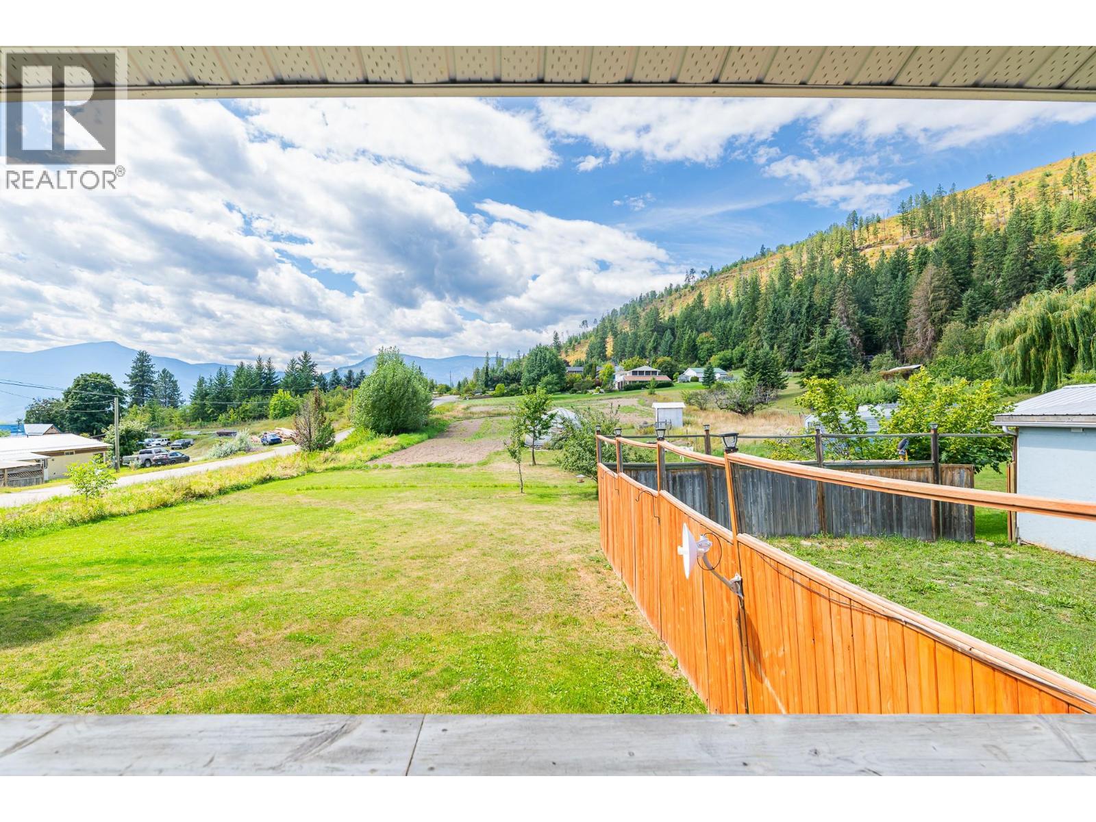 5315 Cory Road, Wynndel, British Columbia  V0B 2N1 - Photo 55 - 10374955