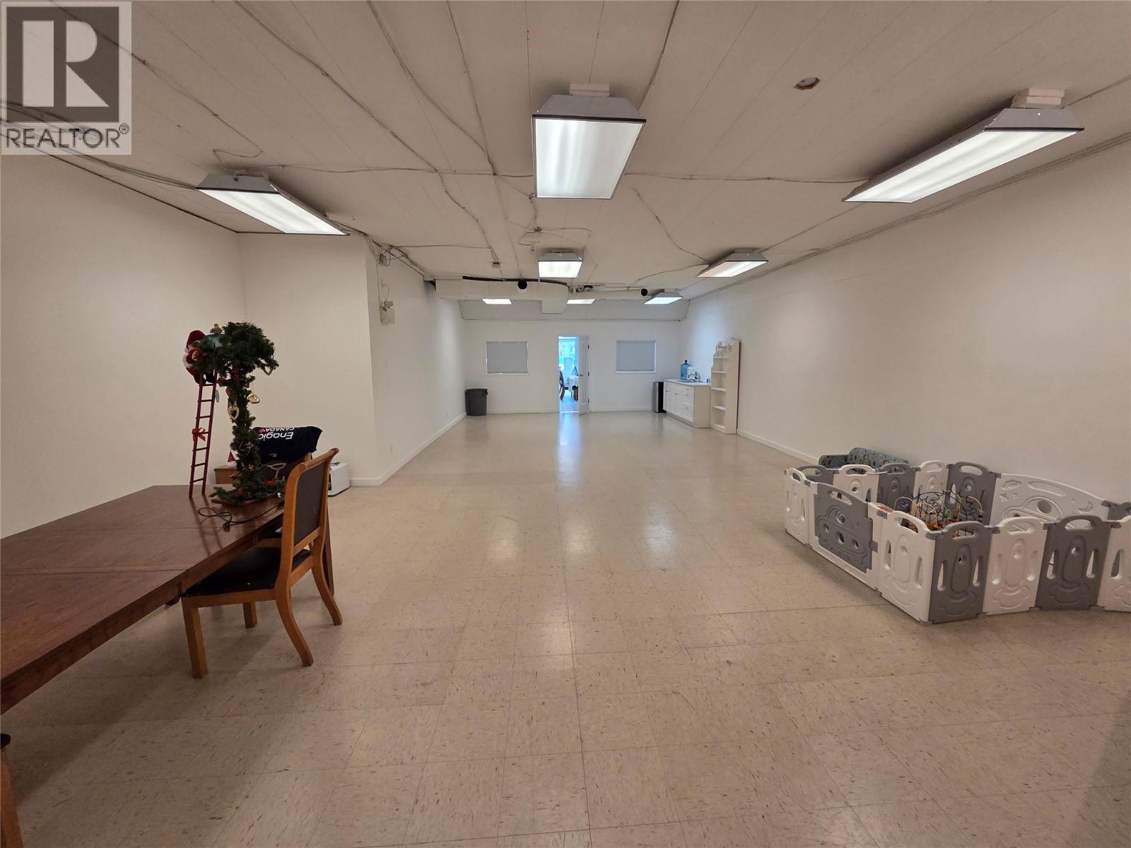 6239 Main Street, Oliver, British Columbia  V0H 1T0 - Photo 10 - 10374916