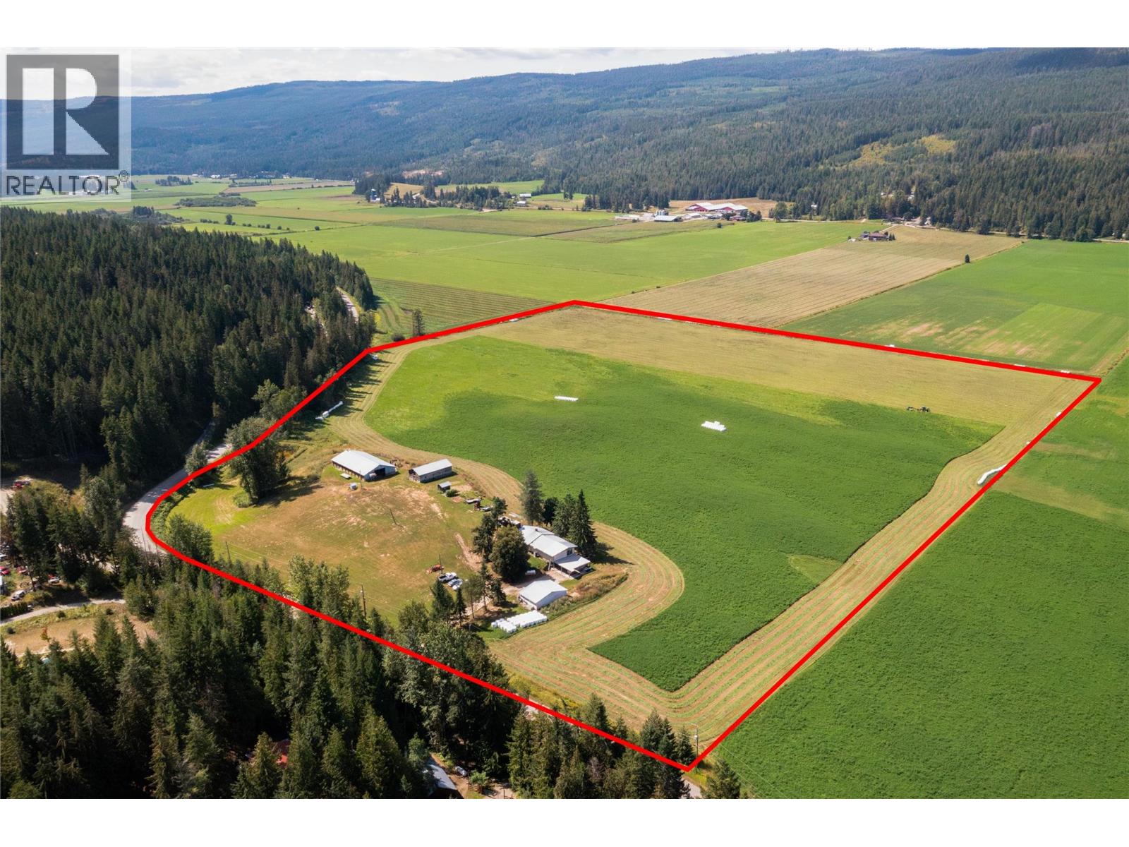 414 Mallory Road, enderby, British Columbia