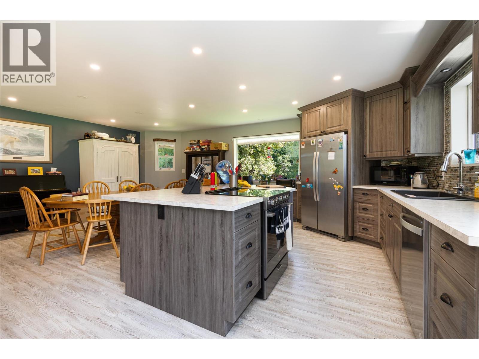 414 Mallory Road, Enderby, British Columbia  V4Y 4H9 - Photo 5 - 10375007