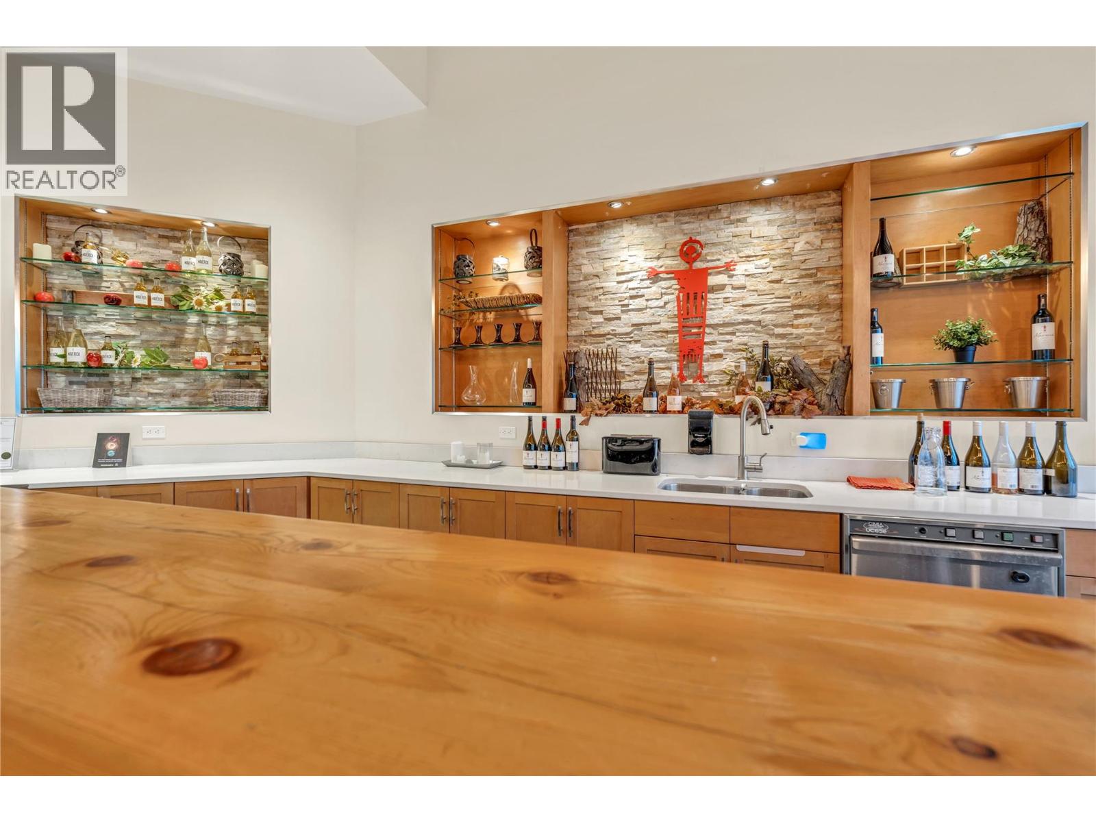 3974 Hwy 97 Highway, Oliver, British Columbia  V0H 1T1 - Photo 9 - 10374333