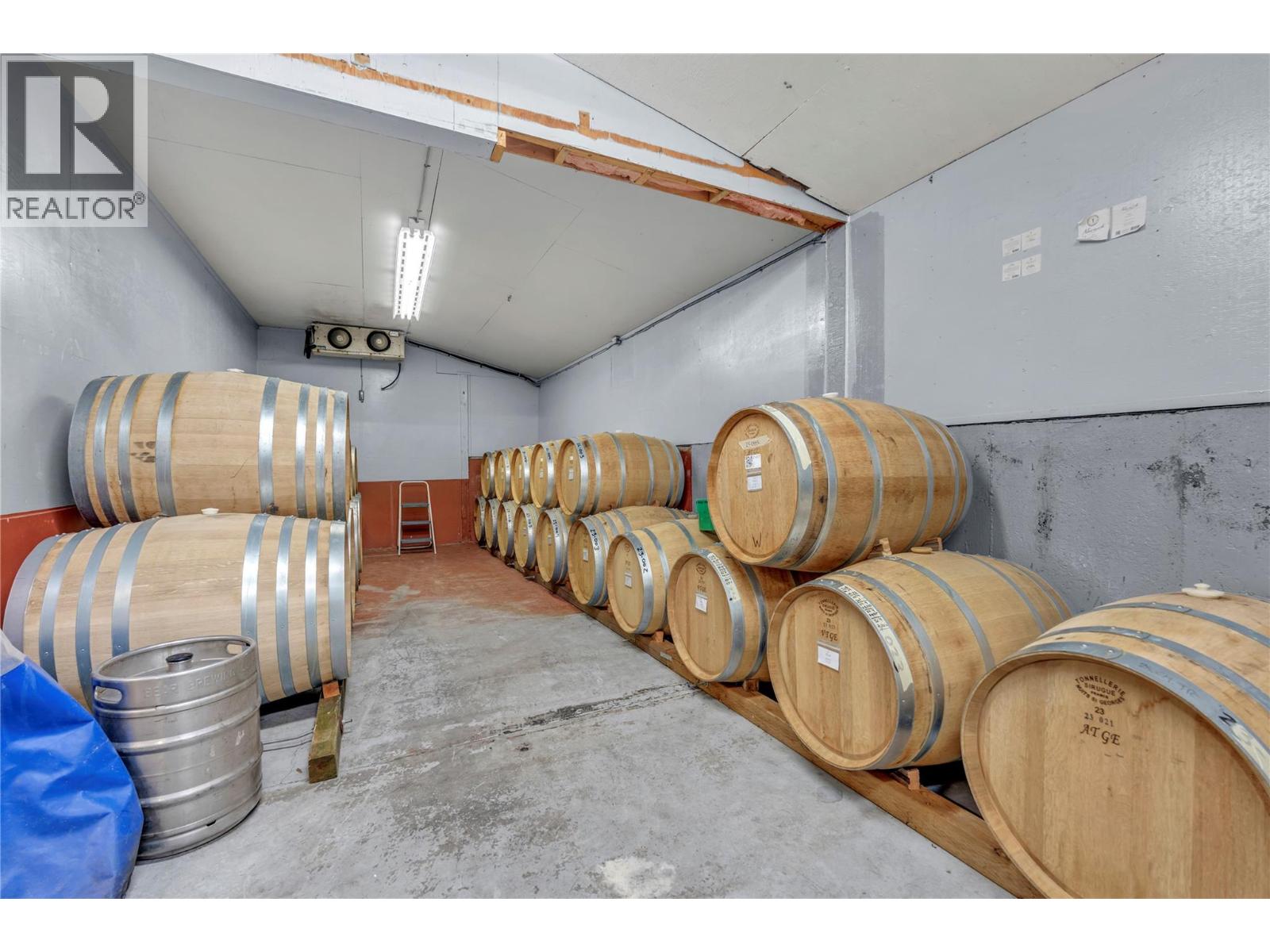 3974 Hwy 97 Highway, Oliver, British Columbia  V0H 1T1 - Photo 27 - 10374332