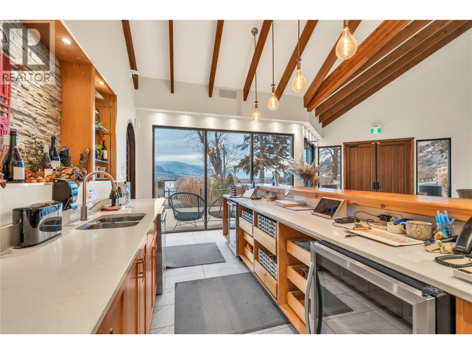 3974 Hwy 97 Highway, Oliver, British Columbia  V0H 1T1 - Photo 7 - 10374332