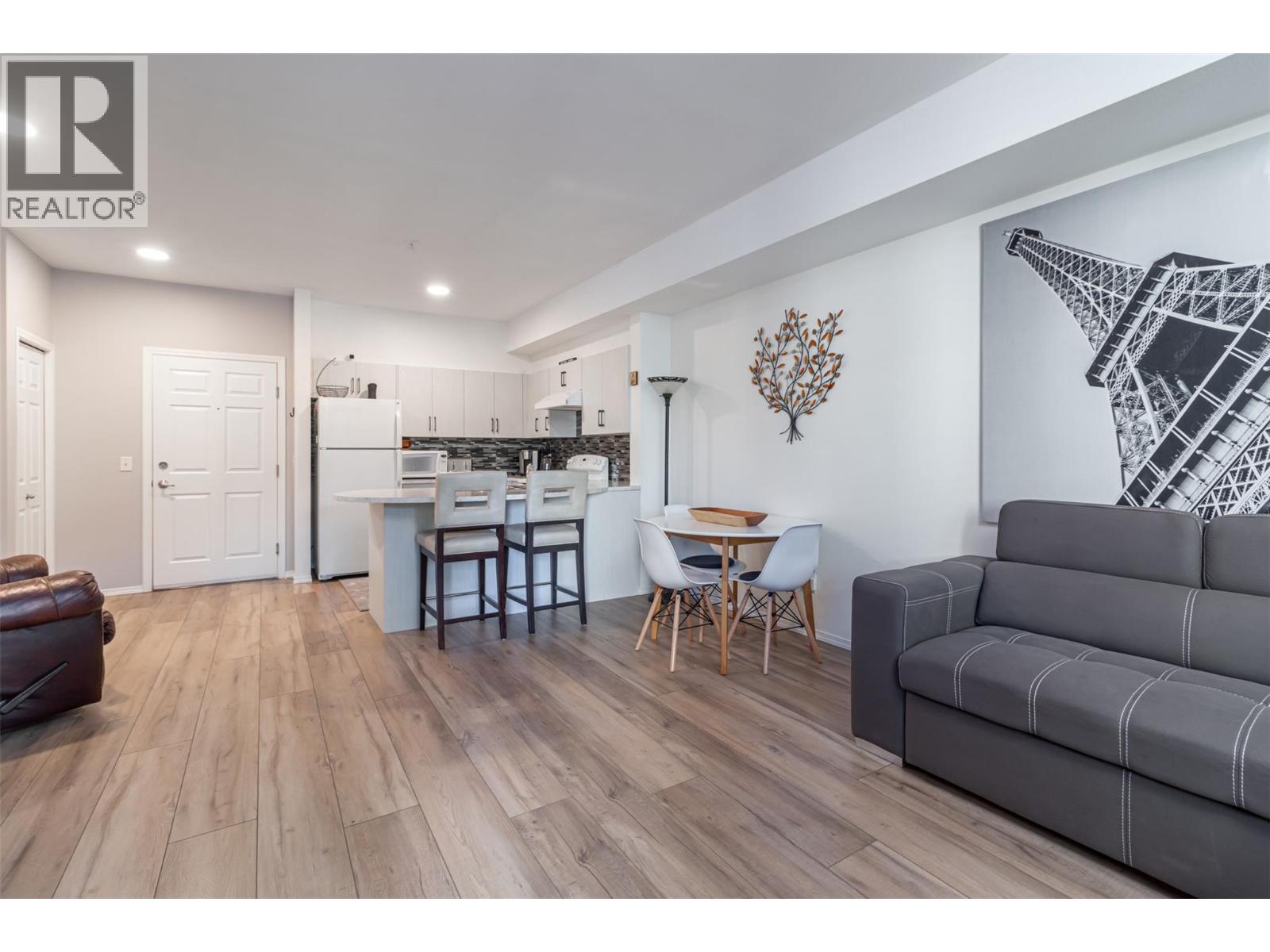 1873 Country Club Drive Unit# 2207, Kelowna, British Columbia  V1V 2A7 - Photo 11 - 10374237