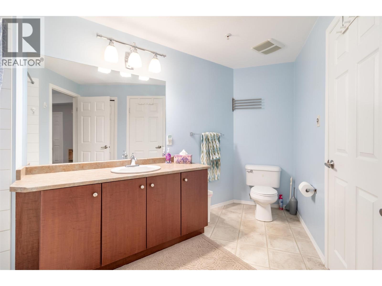 1873 Country Club Drive Unit# 2207, Kelowna, British Columbia  V1V 2A7 - Photo 14 - 10374237