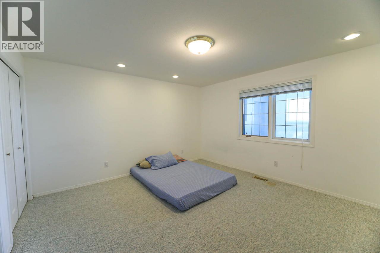 1260 Broughton Avenue, Penticton, British Columbia  V2A 8S9 - Photo 39 - 10375027