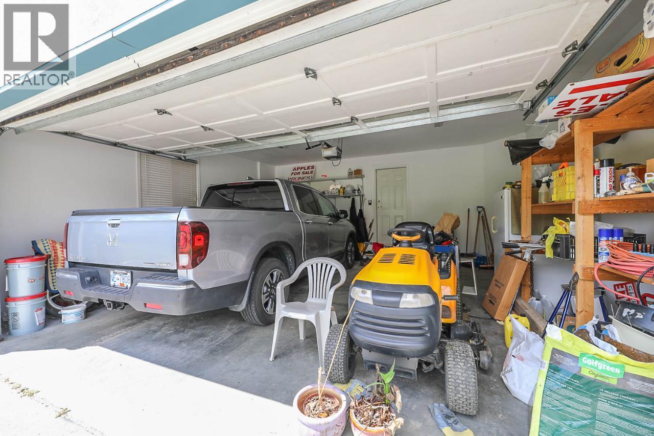 1260 Broughton Avenue, Penticton, British Columbia  V2A 8S9 - Photo 41 - 10375027