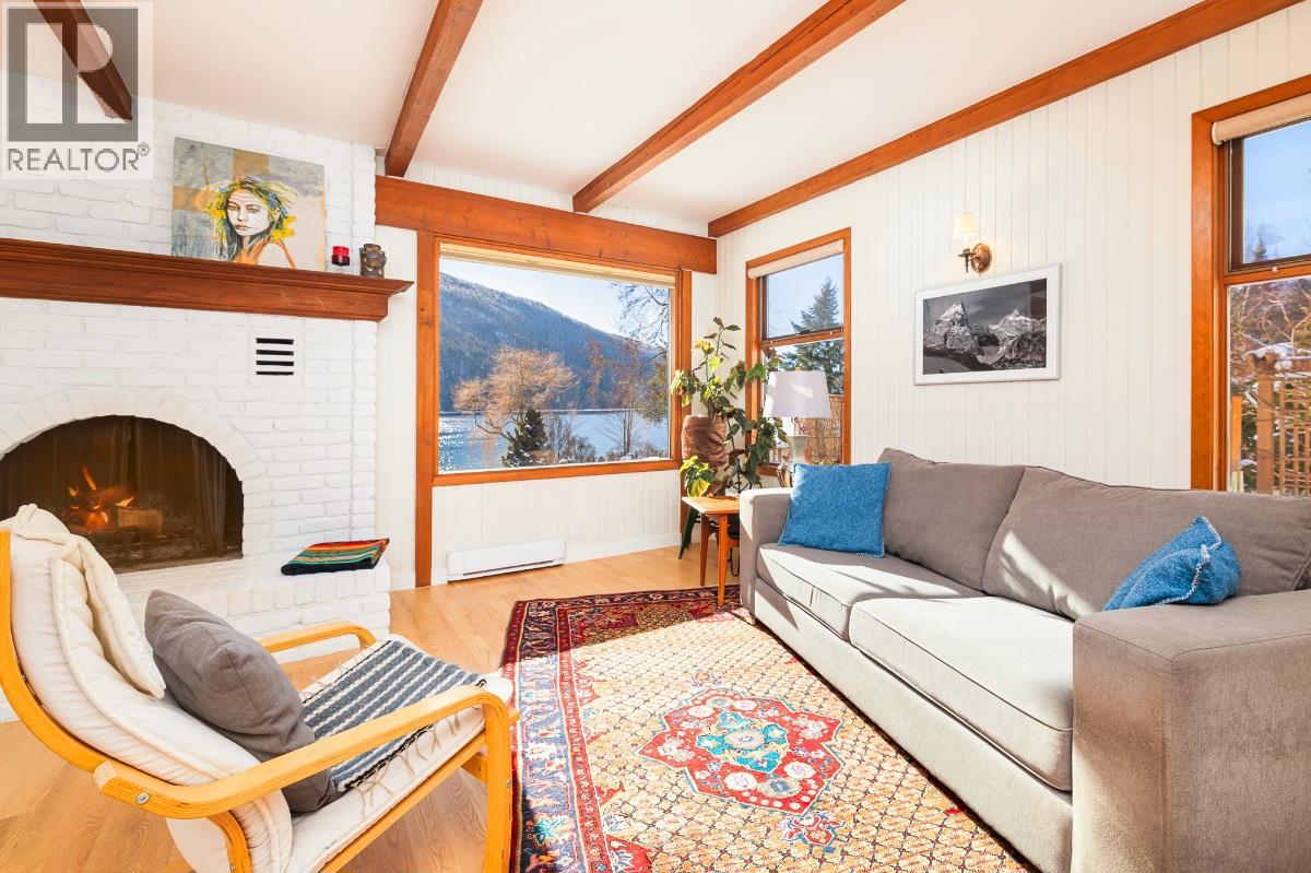 3946 Macgregor Road W, Nelson, British Columbia  V1L 6M8 - Photo 27 - 10375037