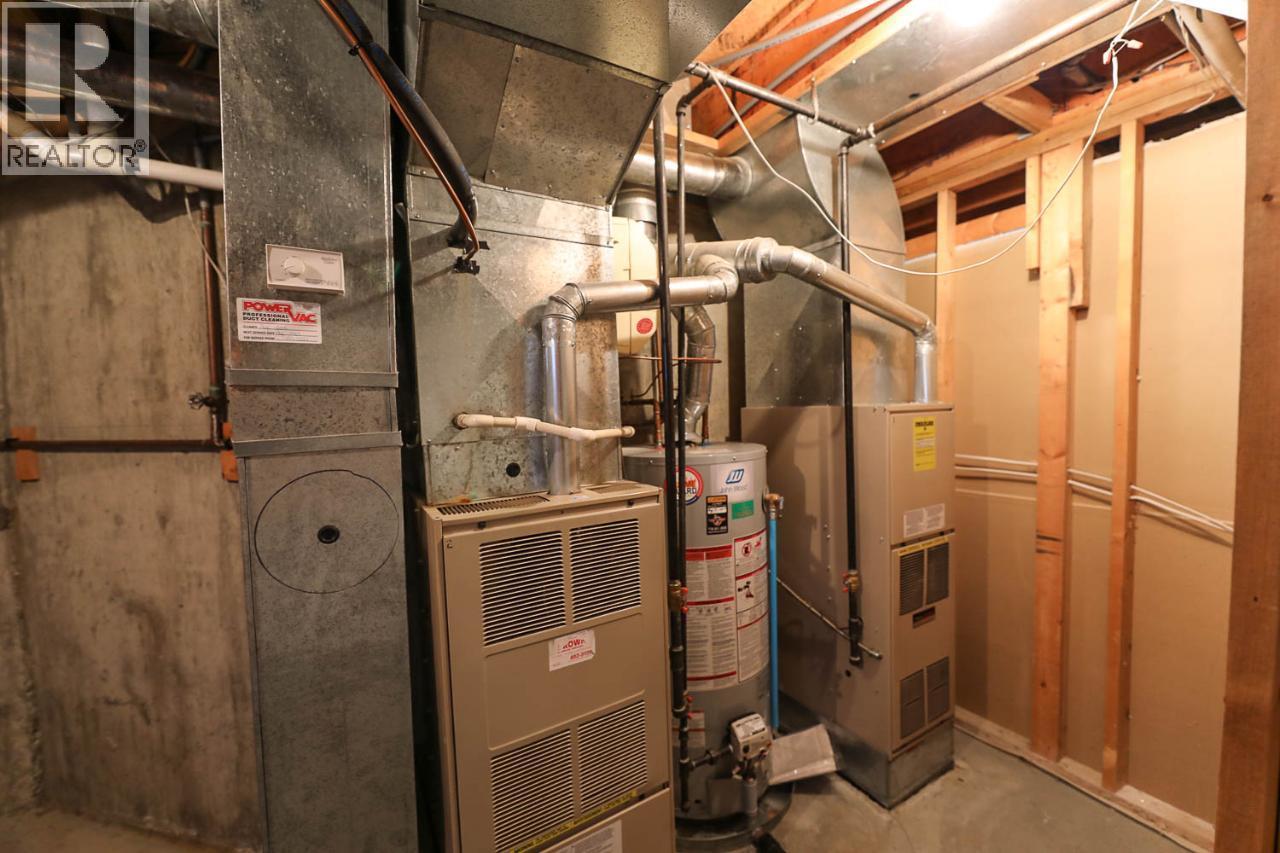 1260 Broughton Avenue, Penticton, British Columbia  V2A 8S9 - Photo 42 - 10375028