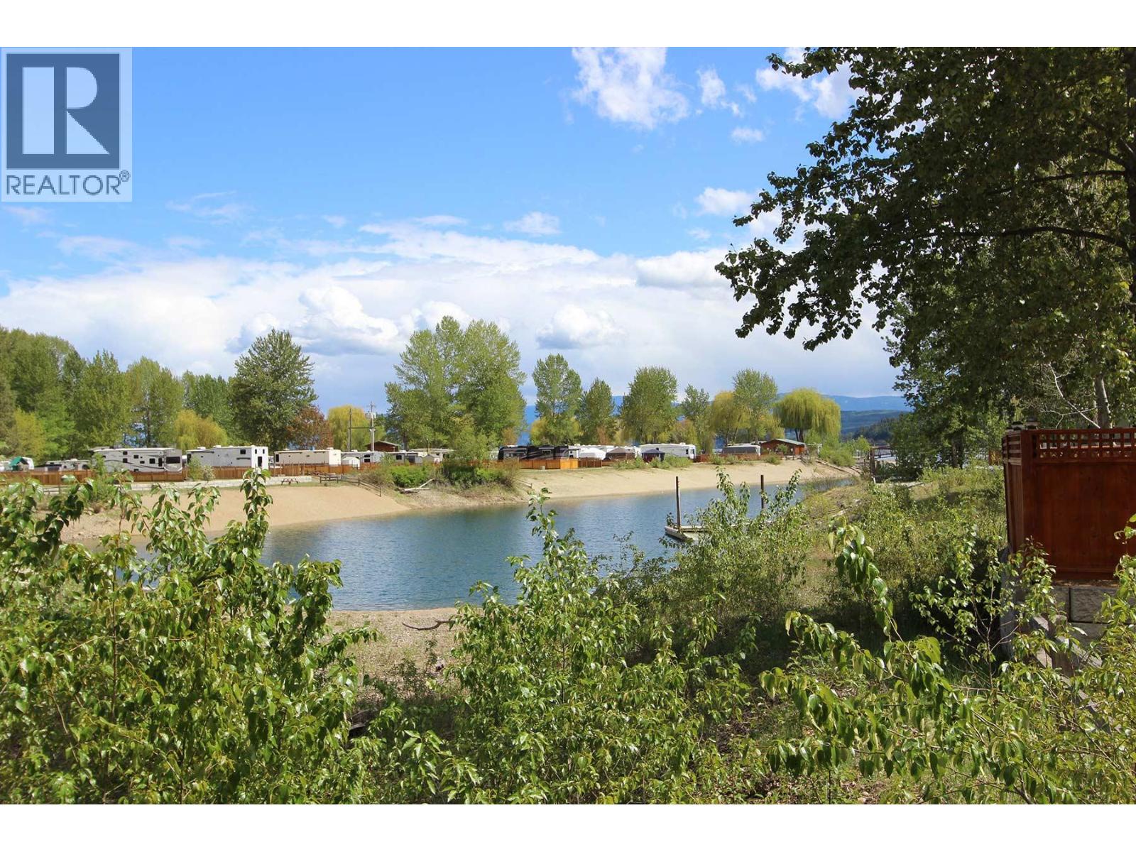 67 Cottonwood Drive, Lee Creek, British Columbia  V0E 1M4 - Photo 17 - 10374355