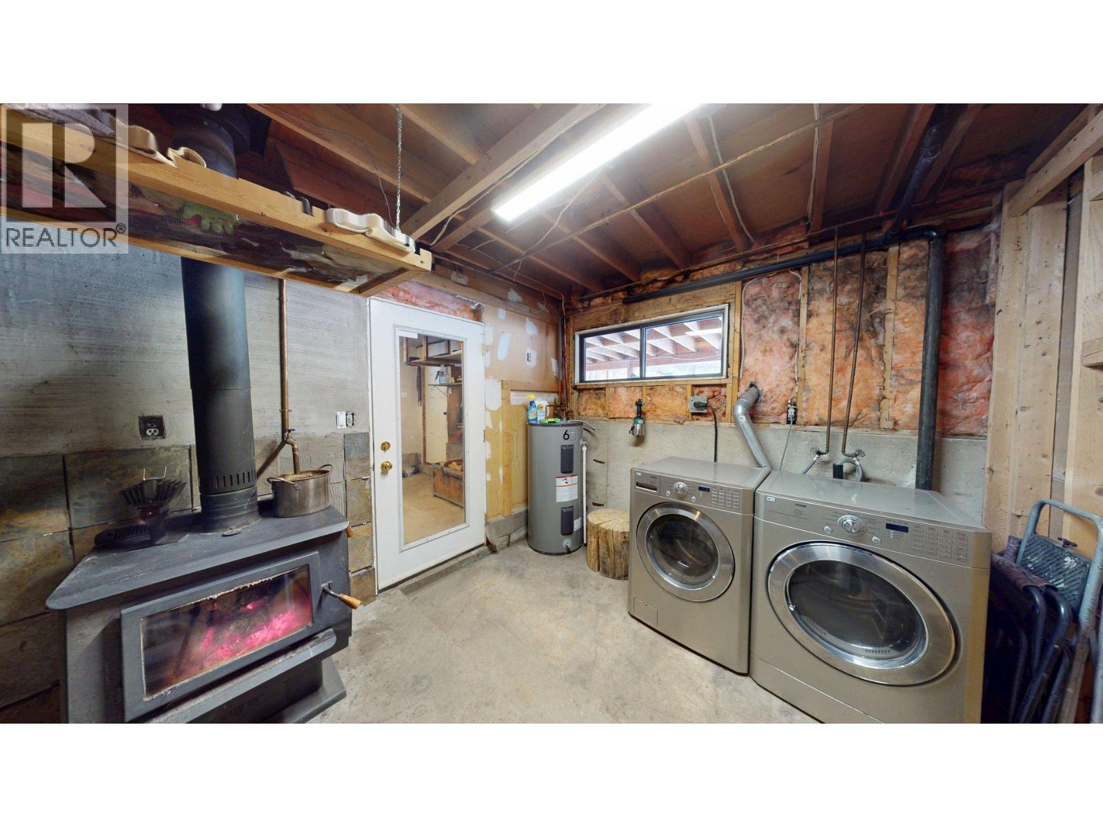 4219 Casino Road, Trail, British Columbia  V1R 4X3 - Photo 29 - 10373846