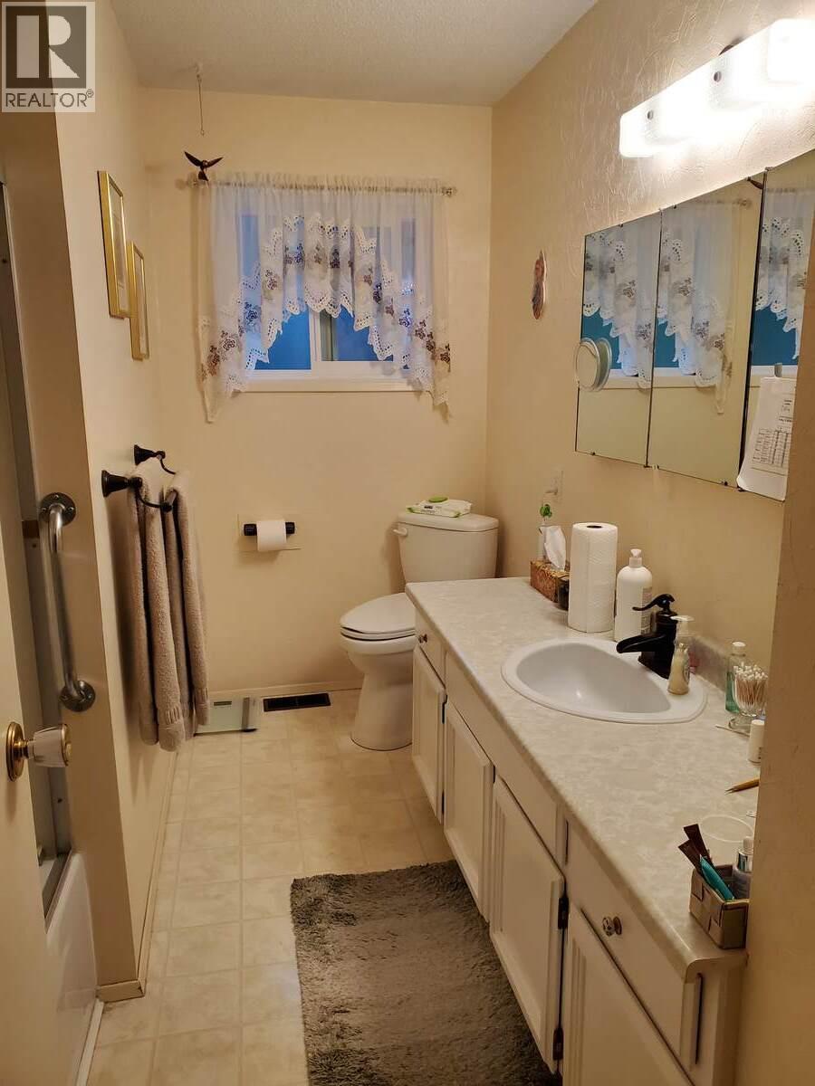 868 North Kimberley Avenue, Greenwood, British Columbia  V0H 1J0 - Photo 13 - 10375057