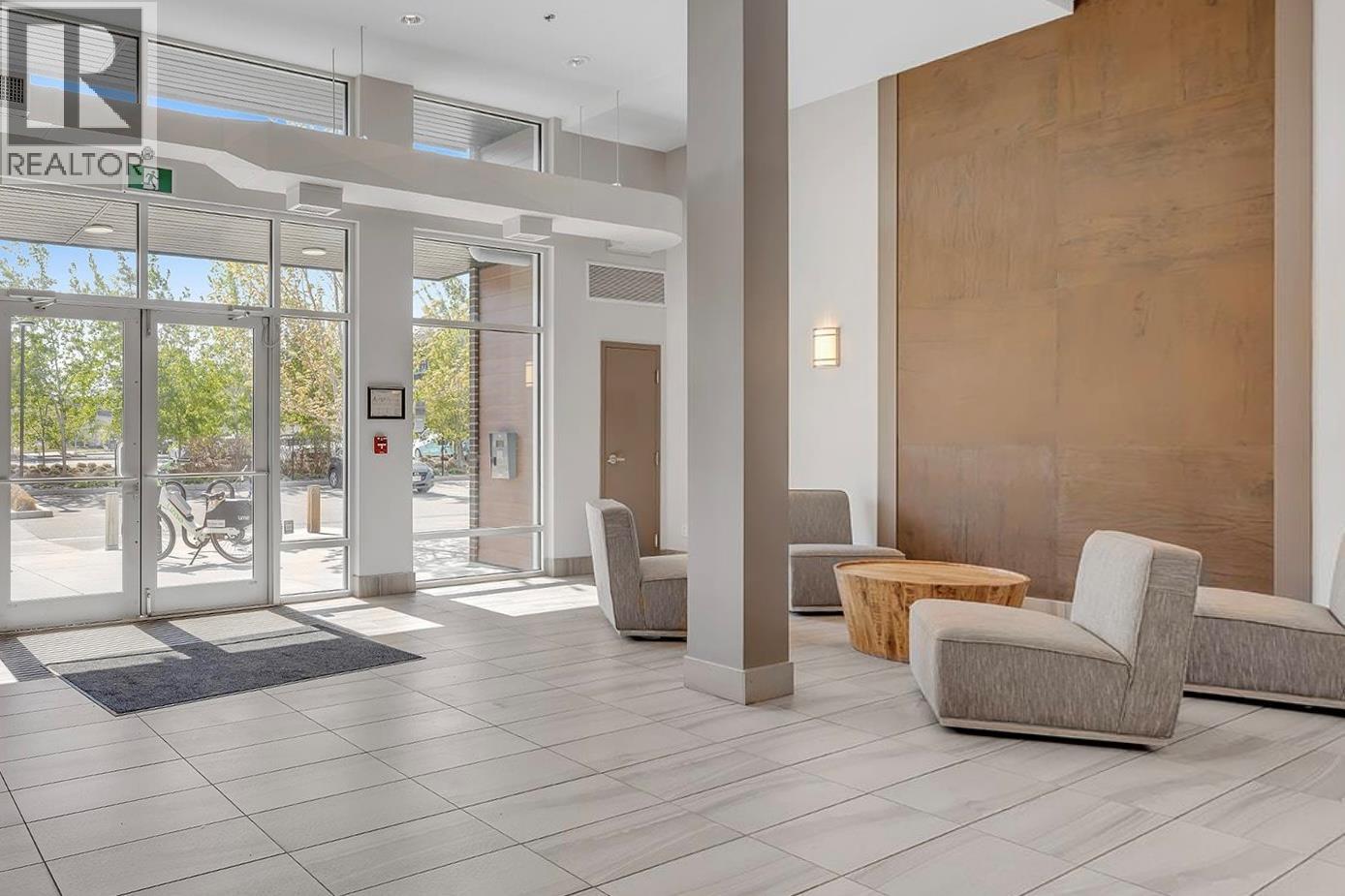 775 Academy Way Unit# Ph17, Kelowna, British Columbia  V1V 0A5 - Photo 4 - 10374805