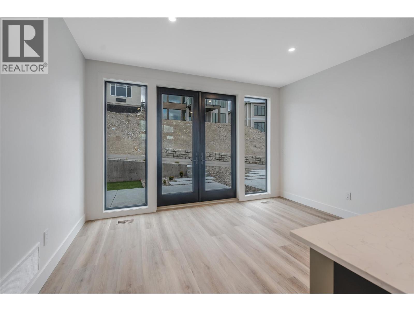 1100 Antler Drive Unit# 101, Penticton, British Columbia  V2A 0C9 - Photo 14 - 10375015