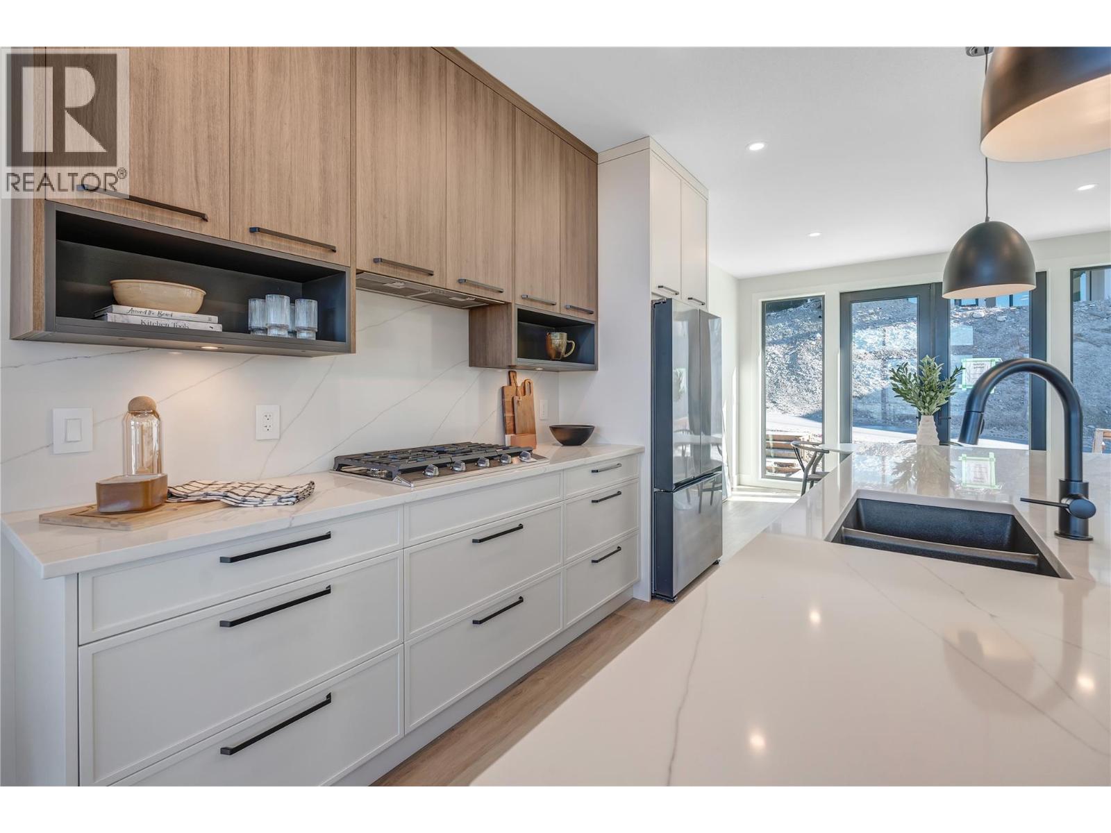 1100 Antler Drive Unit# 102, Penticton, British Columbia  V2A 0C9 - Photo 19 - 10375010