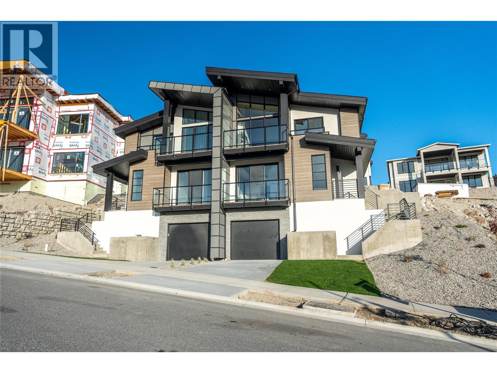 1100 Antler Drive Unit# 102, Penticton, British Columbia  V2A 0C9 - Photo 3 - 10375010