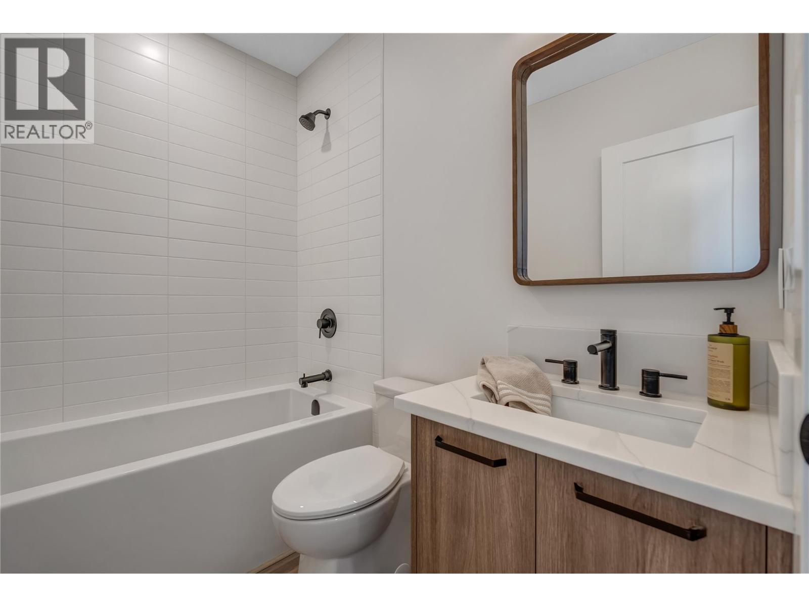 1100 Antler Drive Unit# 102, Penticton, British Columbia  V2A 0C9 - Photo 35 - 10375010