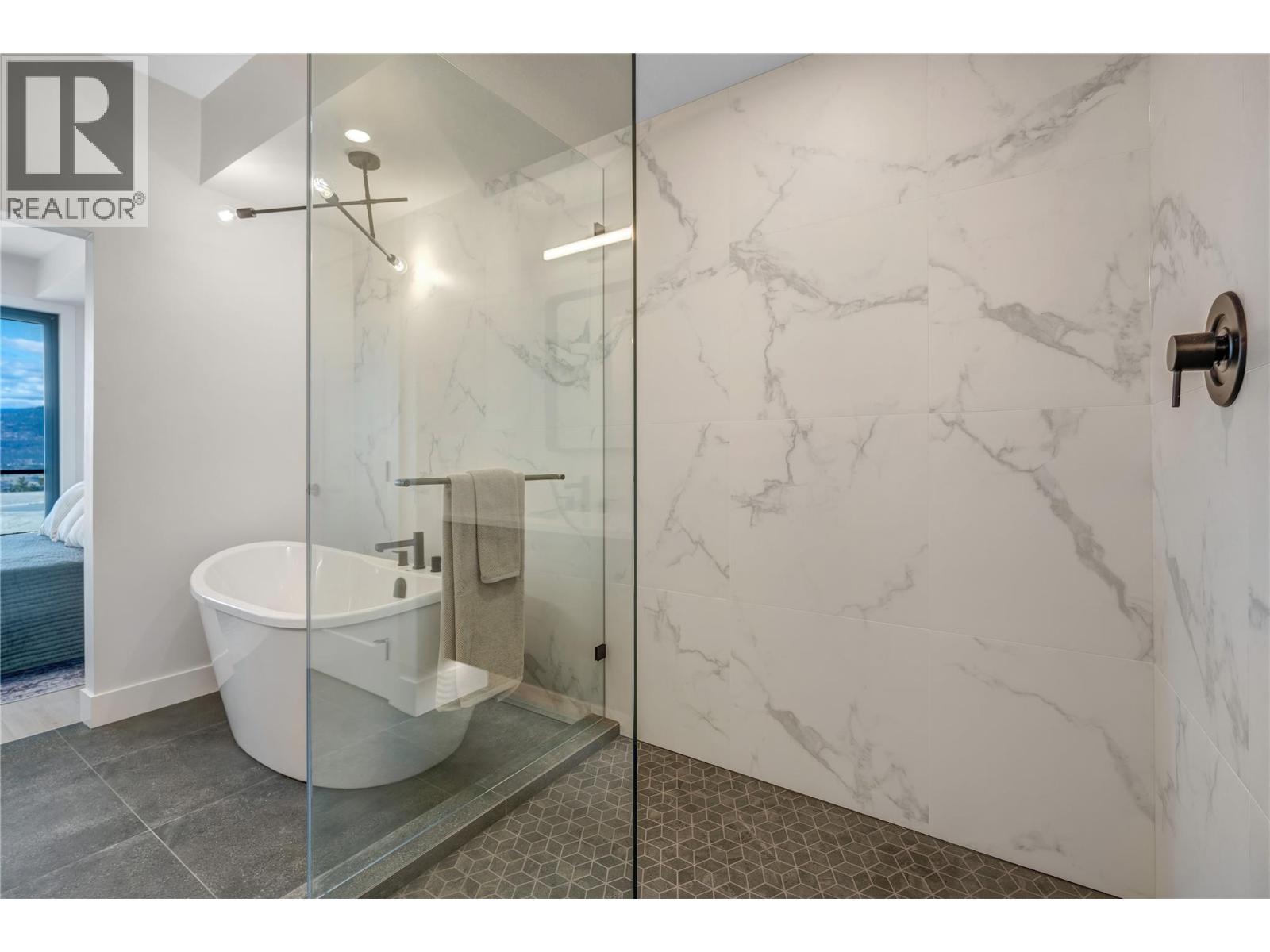 1100 Antler Drive Unit# 102, Penticton, British Columbia  V2A 0C9 - Photo 51 - 10375010