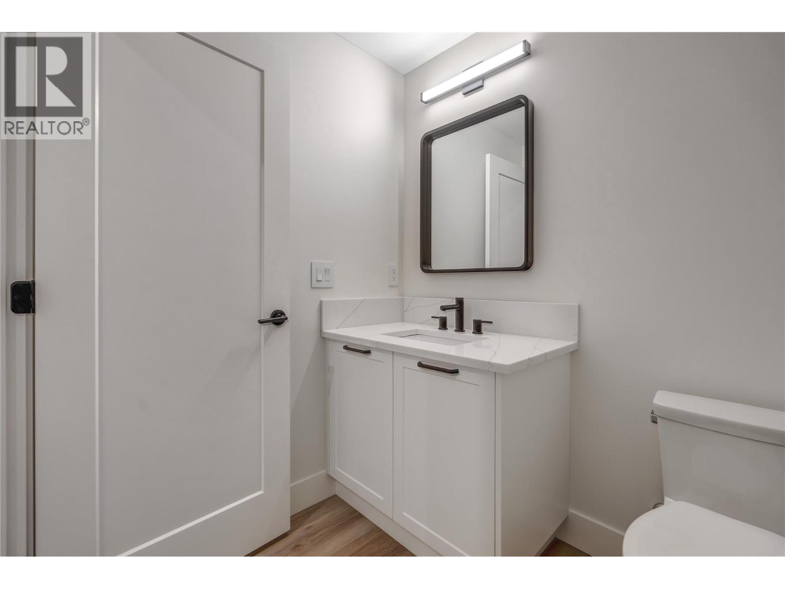 1100 Antler Drive Unit# 102, Penticton, British Columbia  V2A 0C9 - Photo 63 - 10375010