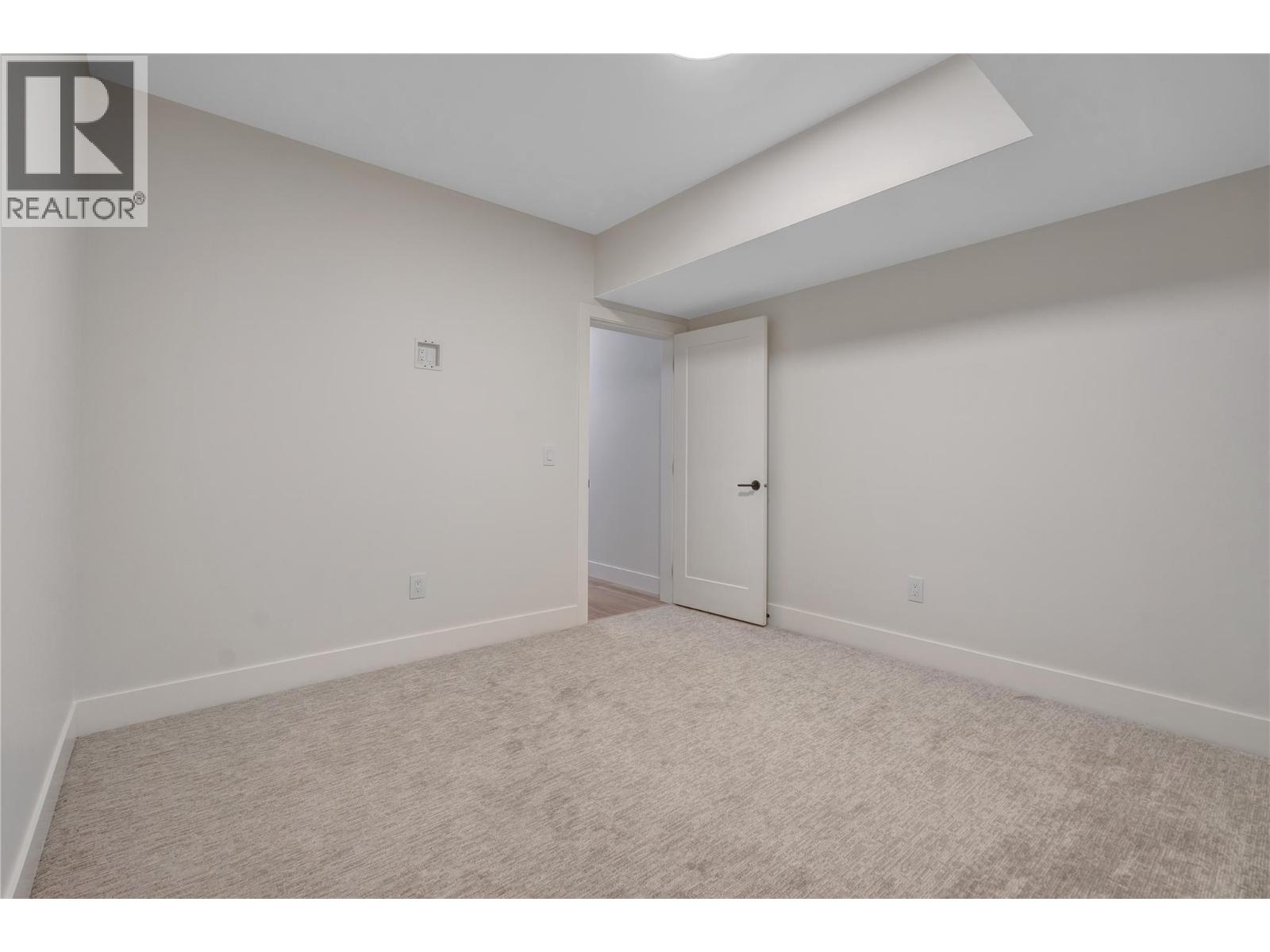 1100 Antler Drive Unit# 102, Penticton, British Columbia  V2A 0C9 - Photo 66 - 10375010