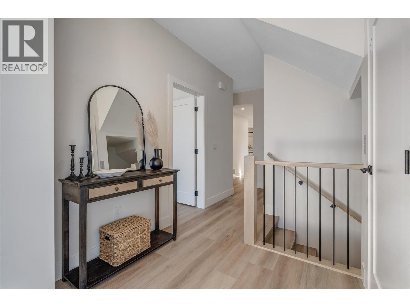 1100 Antler Drive Unit# 102, Penticton, British Columbia  V2A 0C9 - Photo 9 - 10375010