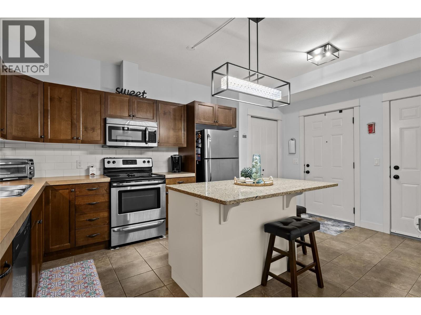 3350 Woodsdale Road Unit# 601, Lake Country, British Columbia  V4V 2R7 - Photo 7 - 10374496