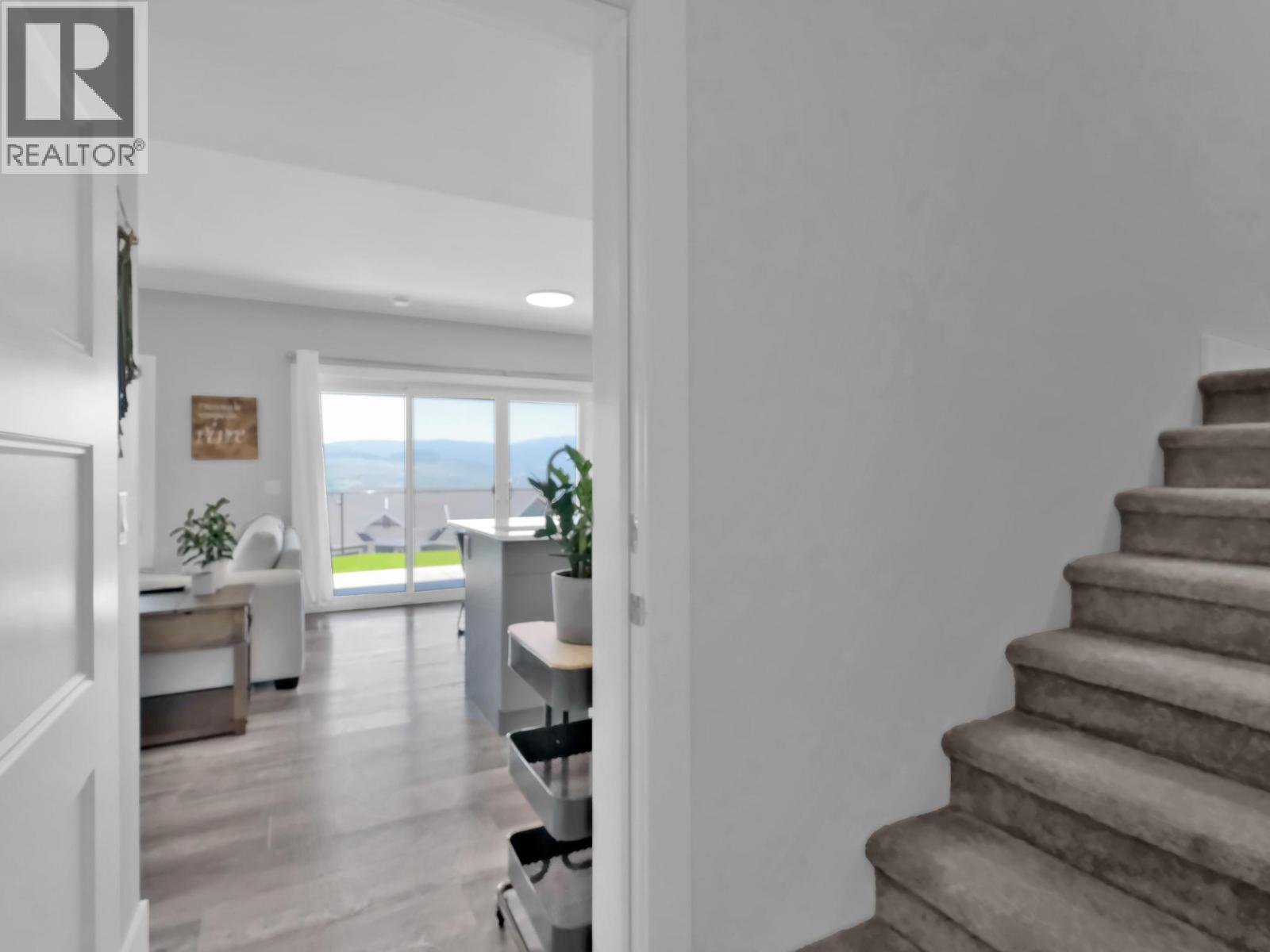 767 Acadia Street, Kelowna, British Columbia  V1V 0A8 - Photo 32 - 10374885