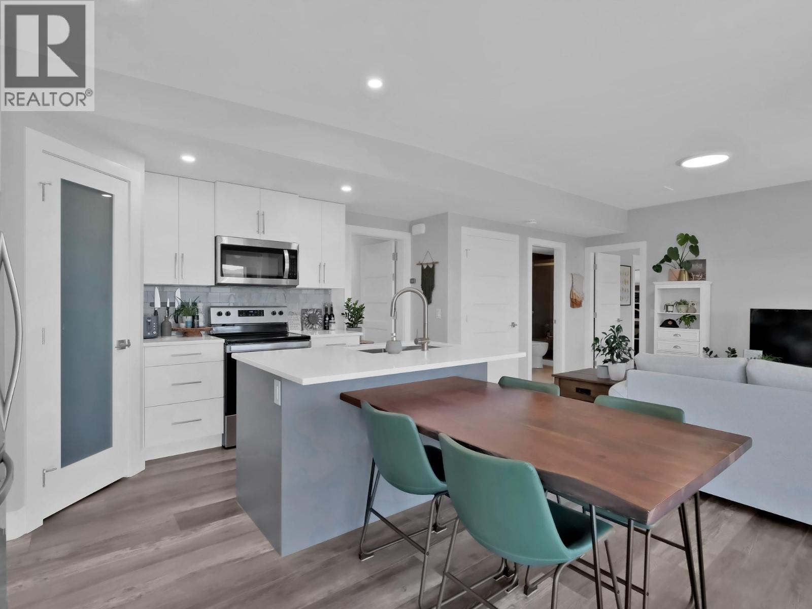 767 Acadia Street, Kelowna, British Columbia  V1V 0A8 - Photo 33 - 10374885