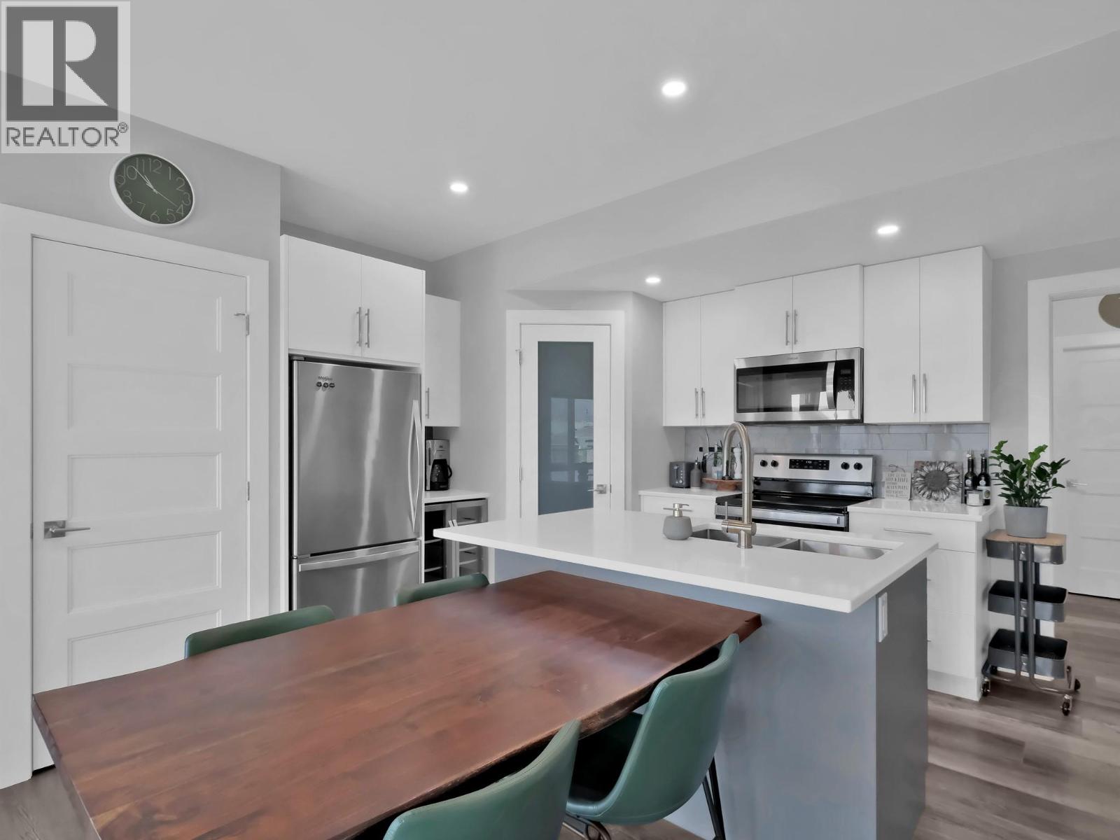 767 Acadia Street, Kelowna, British Columbia  V1V 0A8 - Photo 34 - 10374885