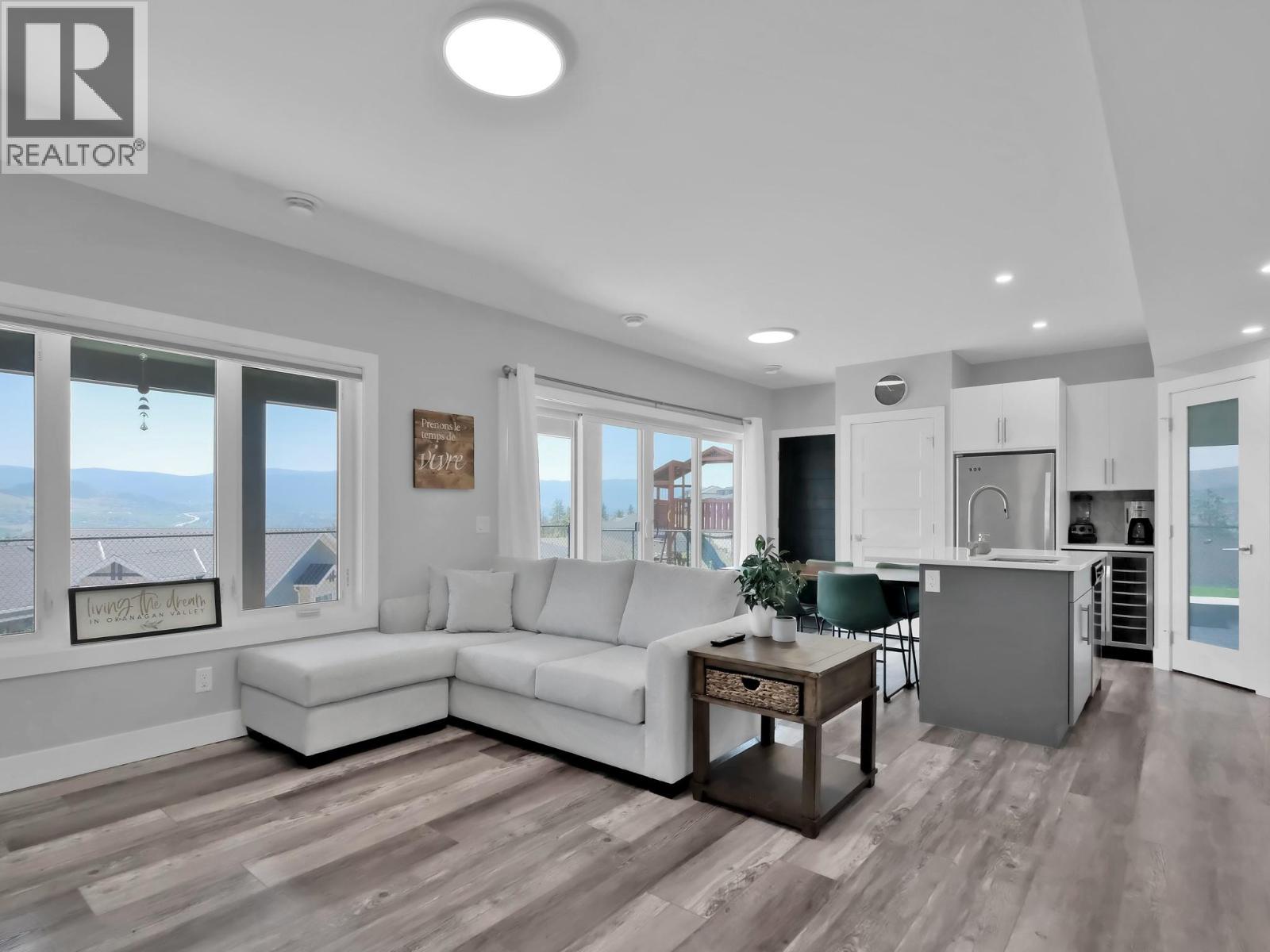 767 Acadia Street, Kelowna, British Columbia  V1V 0A8 - Photo 36 - 10374885