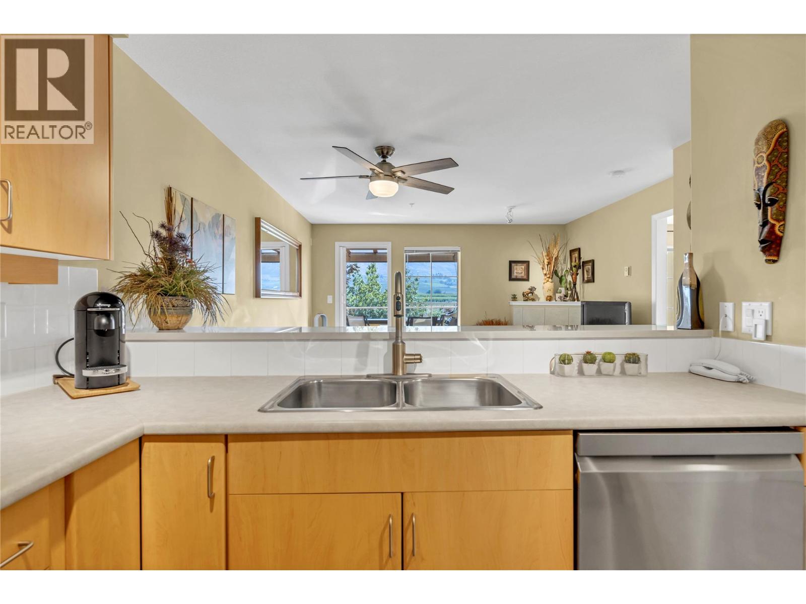 7600 Cottonwood Drive Unit# 304, Osoyoos, British Columbia  V0H 1V3 - Photo 5 - 10372914