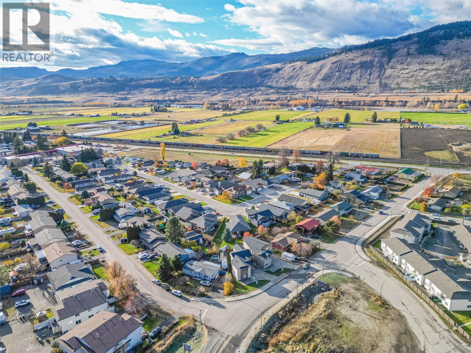 300 Brooke Drive, Chase, British Columbia  V0E 1M0 - Photo 45 - 10375026