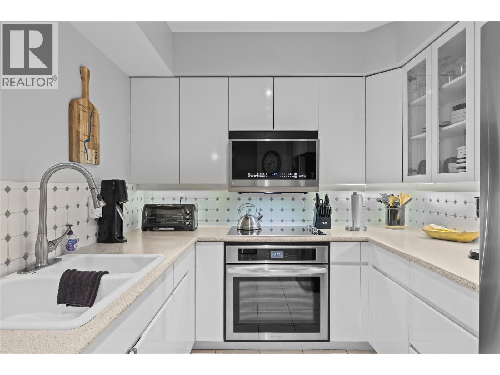 1152 Sunset Drive Unit# 706, Kelowna, British Columbia  V1Y 9R7 - Photo 5 - 10375001