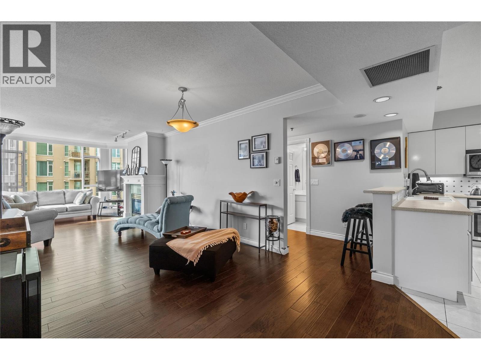 1152 Sunset Drive Unit# 706, Kelowna, British Columbia  V1Y 9R7 - Photo 8 - 10375001
