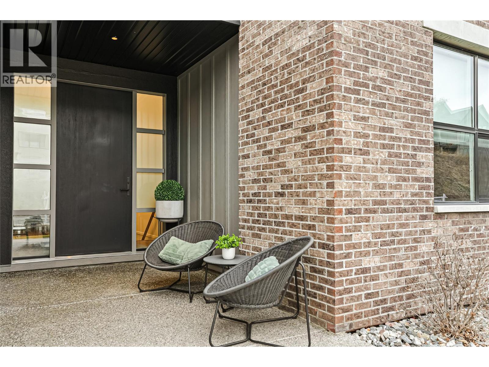 209 Ashcroft Place, Vernon, British Columbia  V1H 2M1 - Photo 3 - 10374515