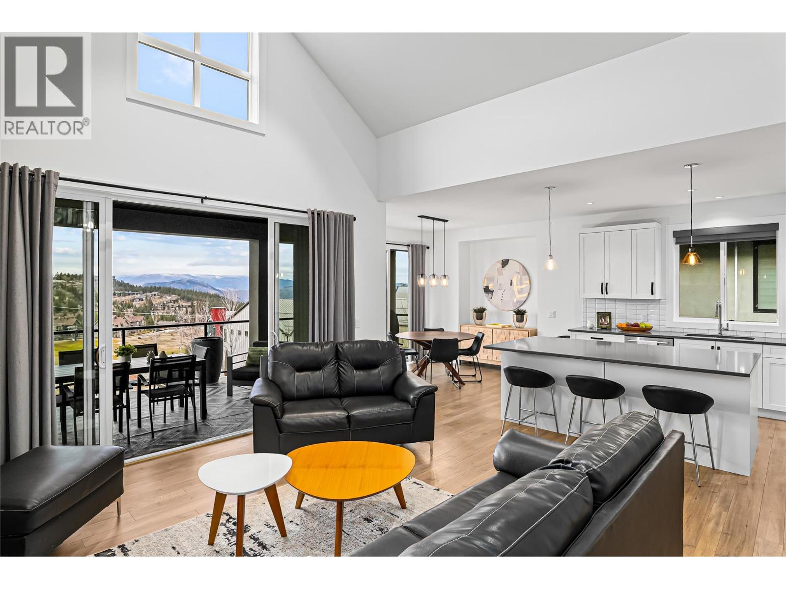 209 Ashcroft Place, Vernon, British Columbia  V1H 2M1 - Photo 5 - 10374515
