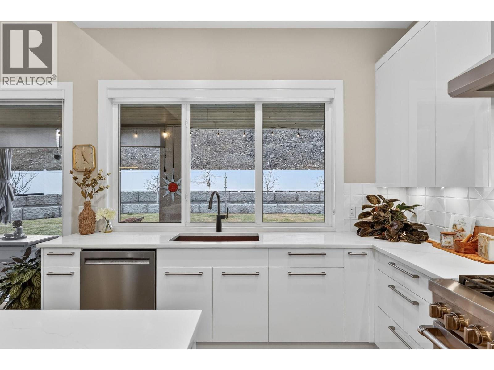 2759 Canyon Crest Drive, West Kelowna, British Columbia  V4T 0E3 - Photo 14 - 10373815