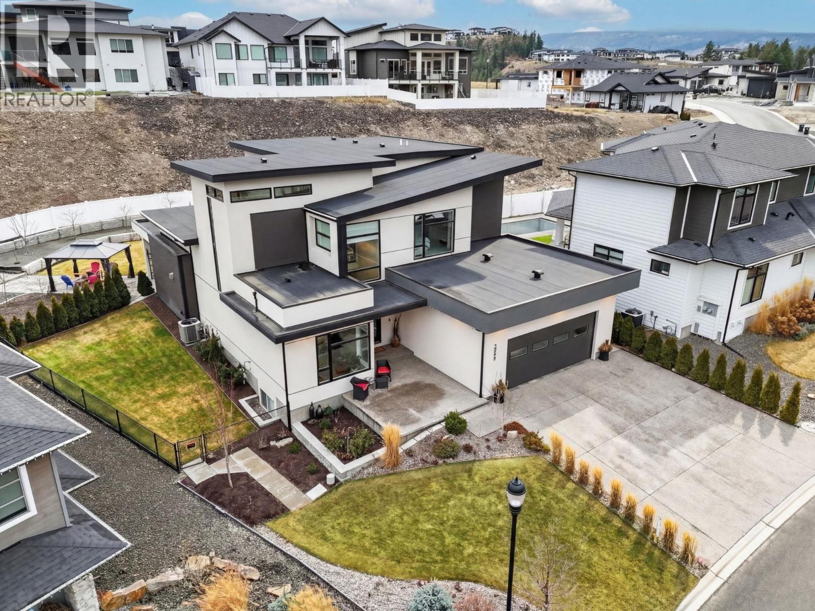 2759 Canyon Crest Drive, West Kelowna, British Columbia  V4T 0E3 - Photo 77 - 10373815