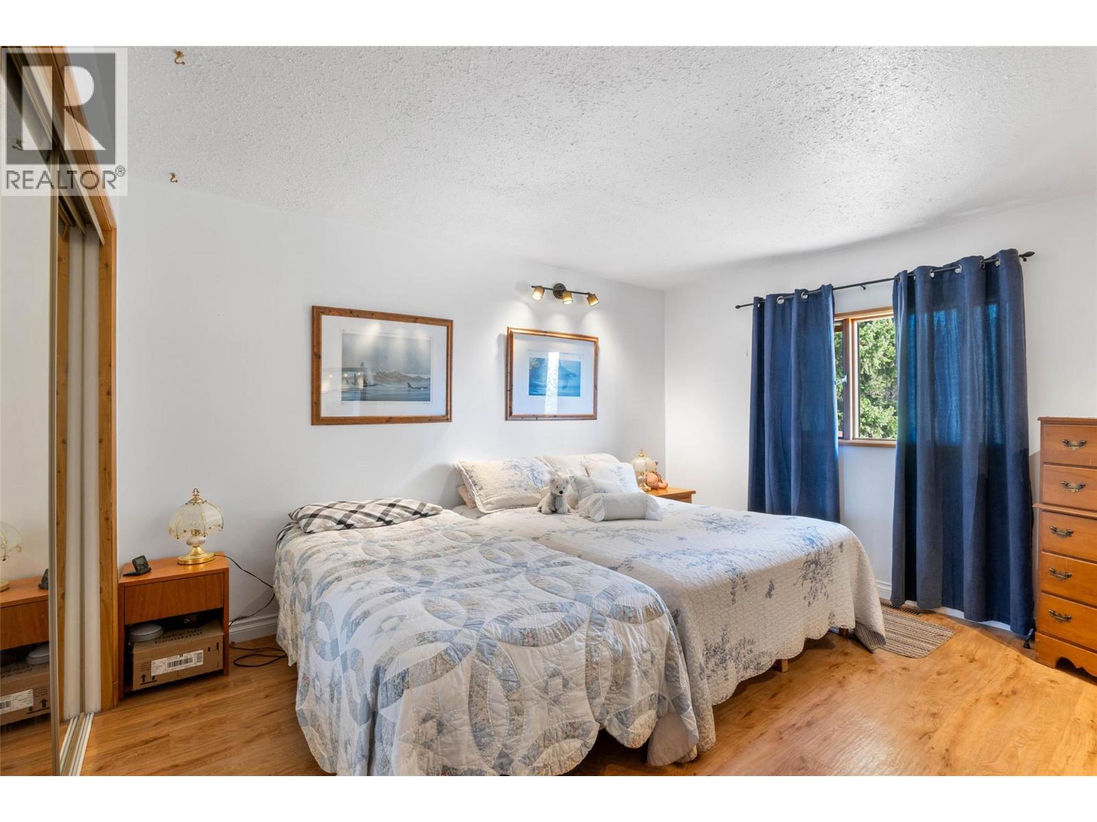 1722 Lee Creek Drive, Lee Creek, British Columbia  V0E 1M4 - Photo 18 - 10375074