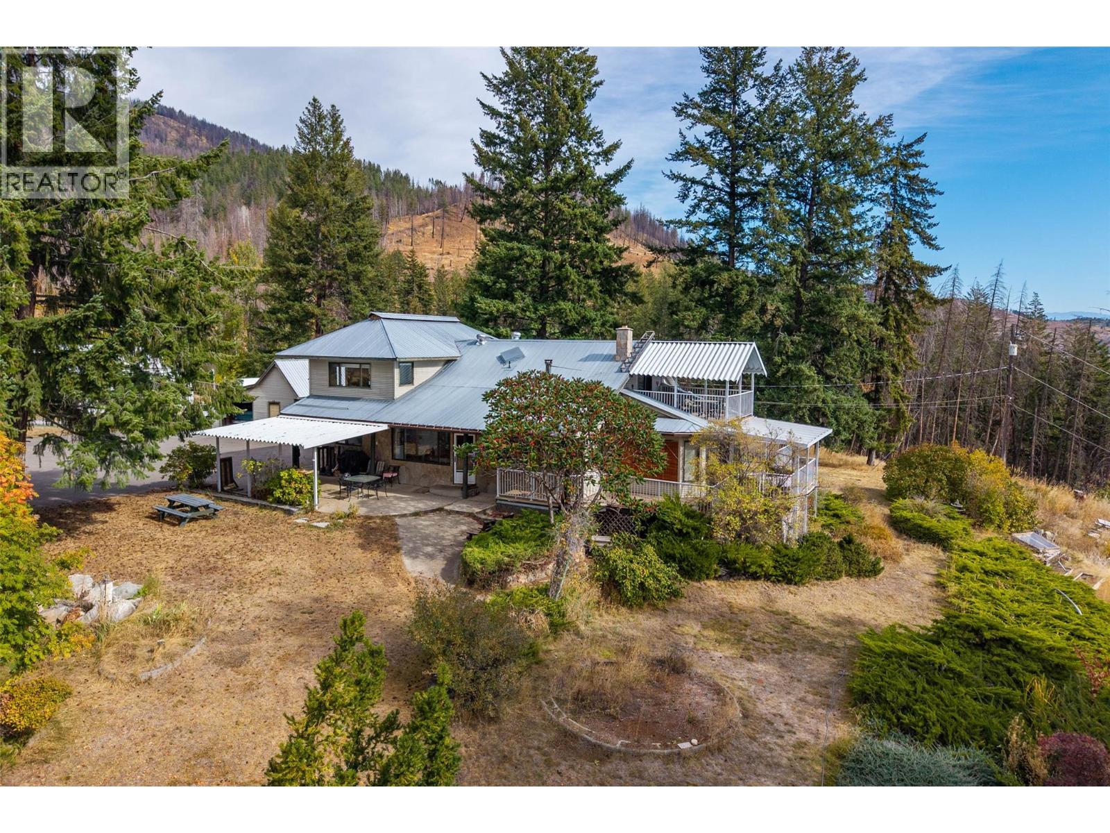 1722 Lee Creek Drive, Lee Creek, British Columbia  V0E 1M4 - Photo 33 - 10375074