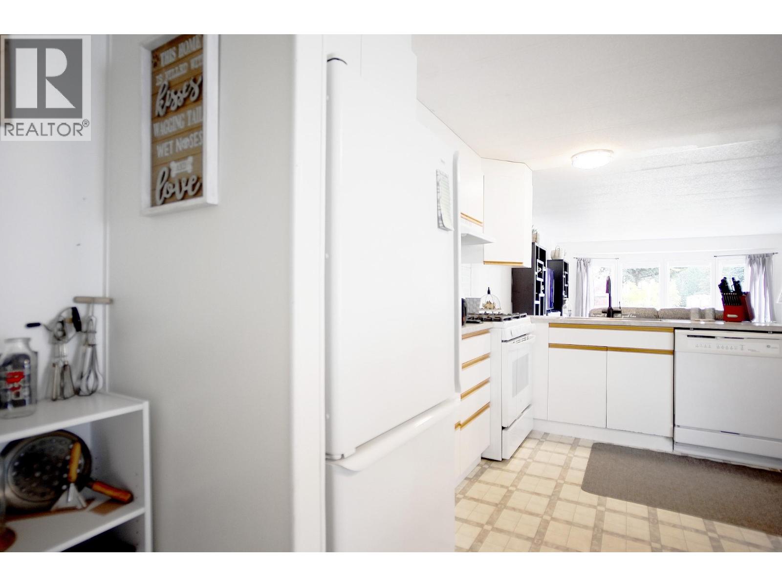 1361 30 Street Se Unit# 1, Salmon Arm, British Columbia  V1E 2N4 - Photo 19 - 10375053