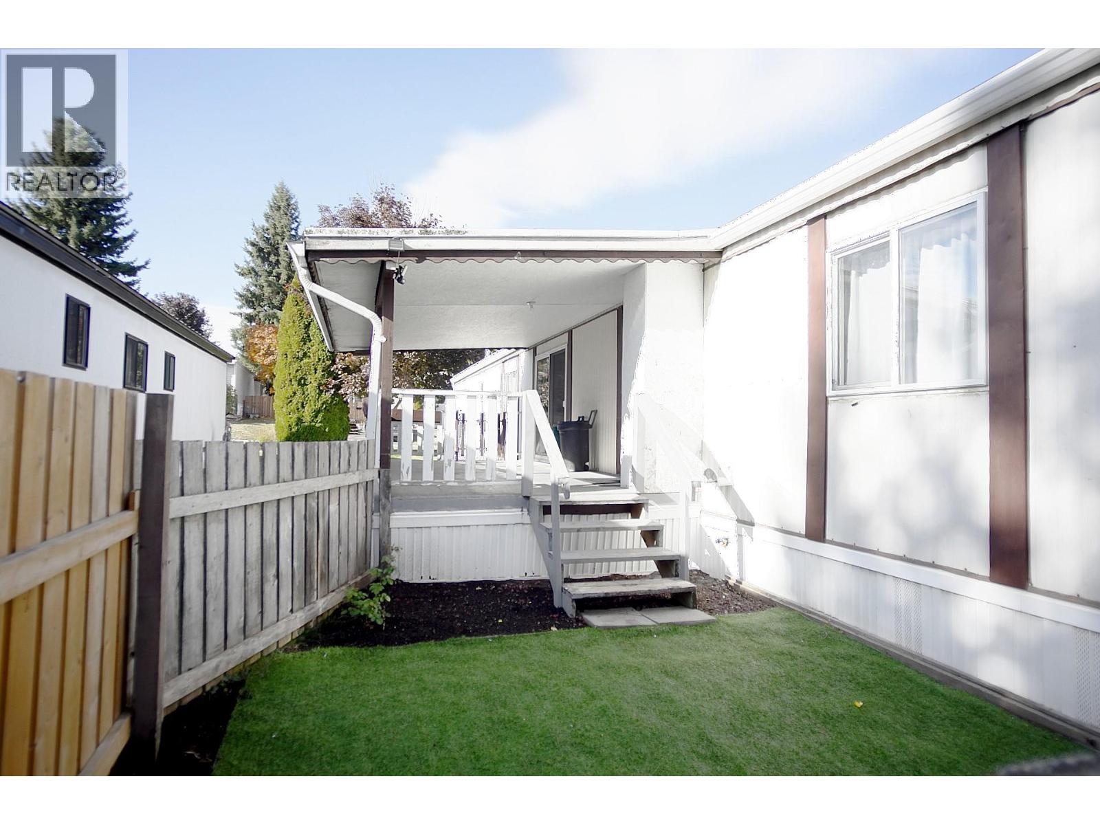 1361 30 Street Se Unit# 1, Salmon Arm, British Columbia  V1E 2N4 - Photo 9 - 10375053