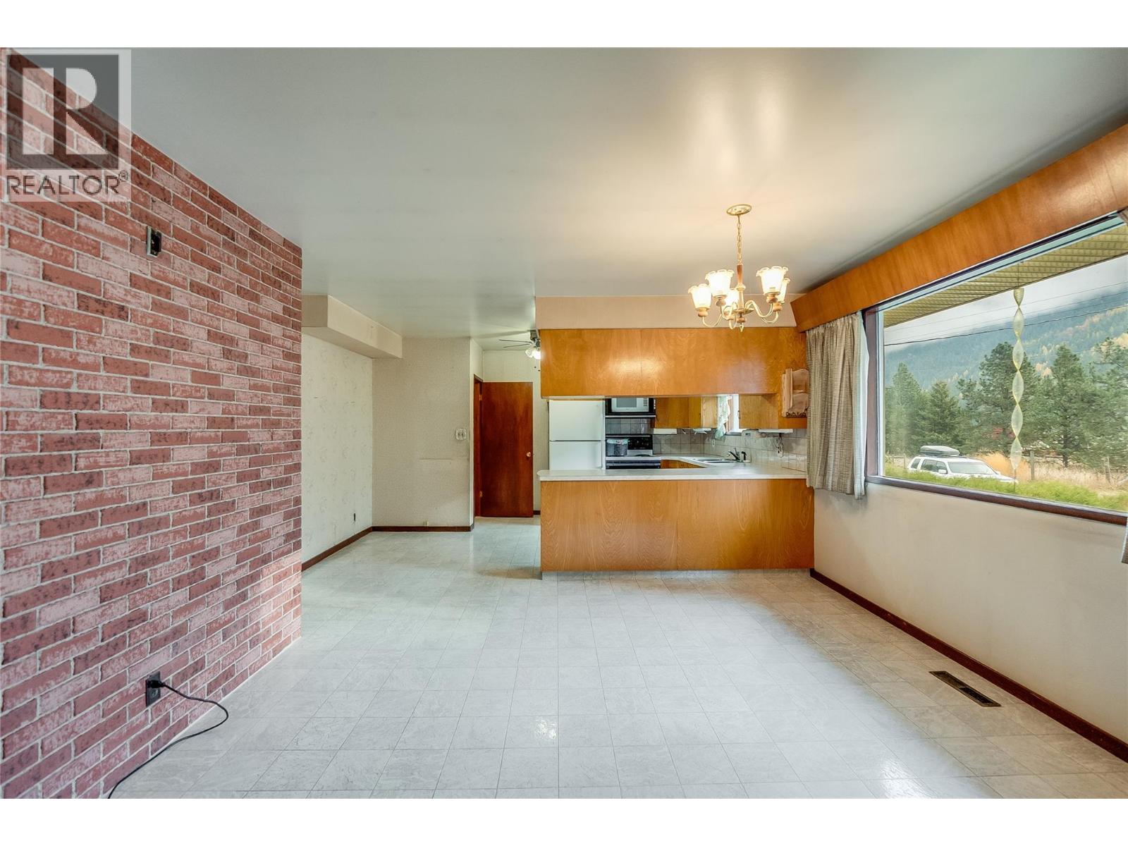1535 Highway 3a Highway, Thrums, British Columbia  V1N 4M7 - Photo 22 - 10374915