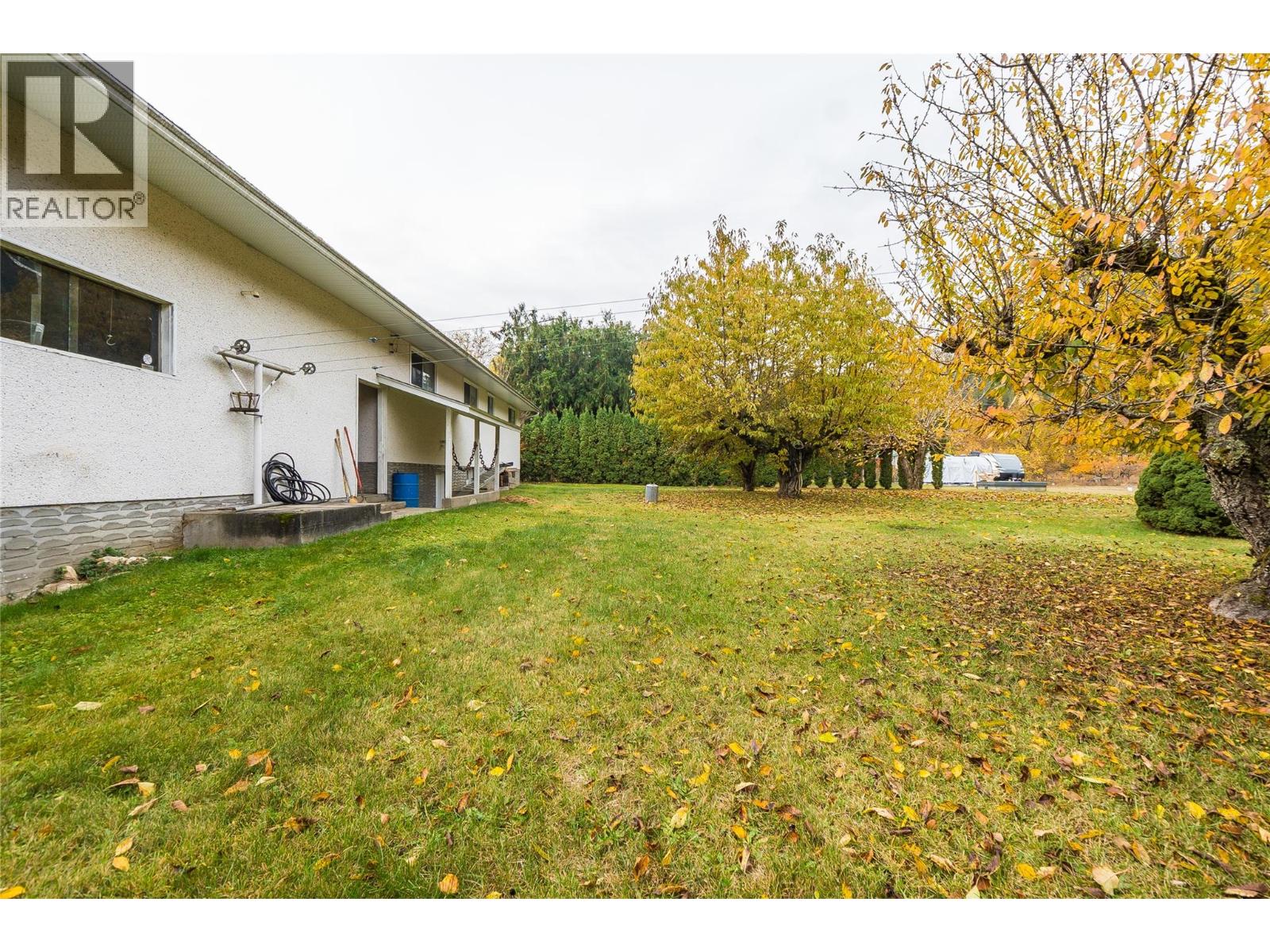 1535 Highway 3a Highway, Thrums, British Columbia  V1N 4M7 - Photo 51 - 10374915