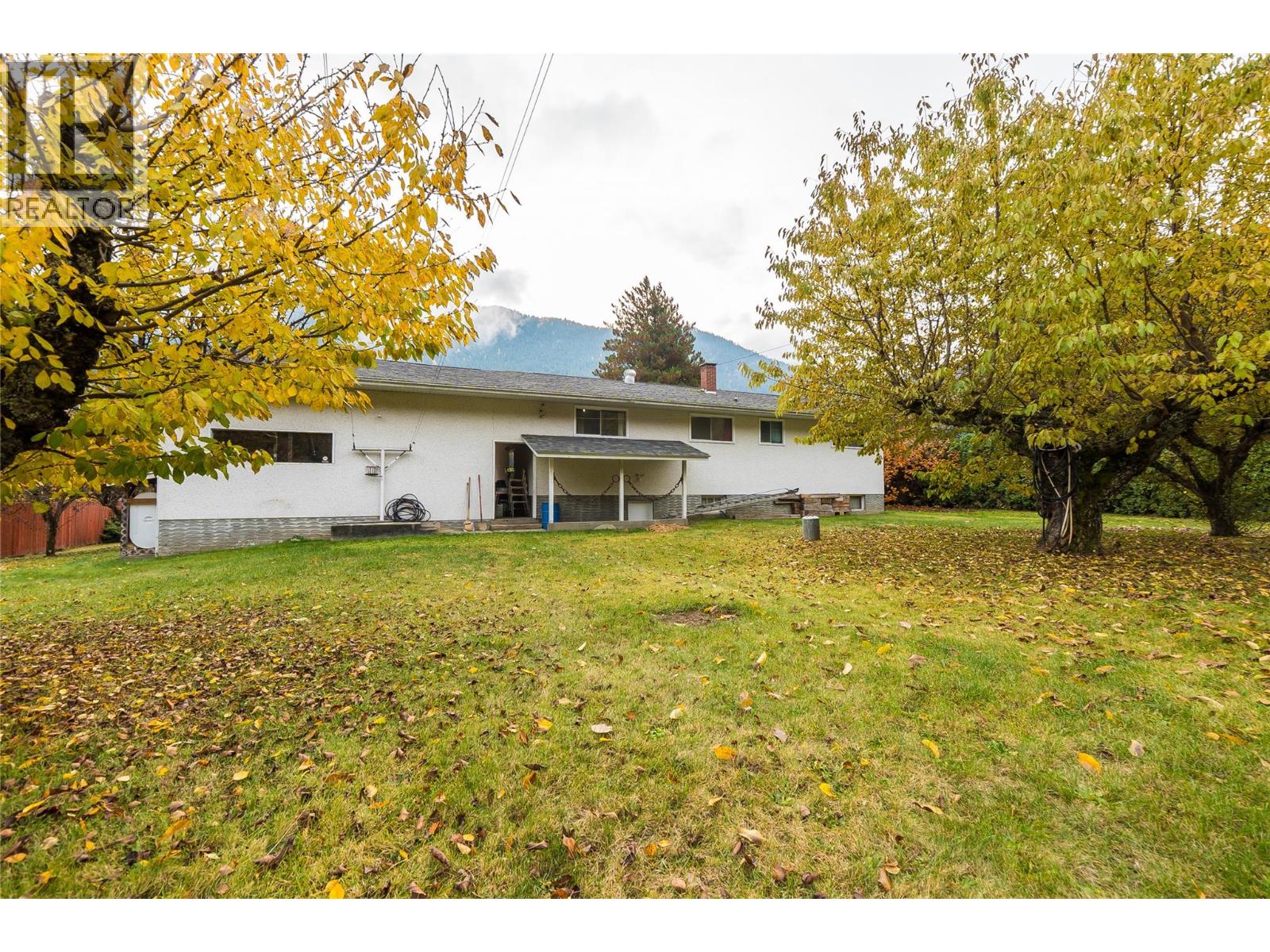 1535 Highway 3a Highway, Thrums, British Columbia  V1N 4M7 - Photo 52 - 10374915