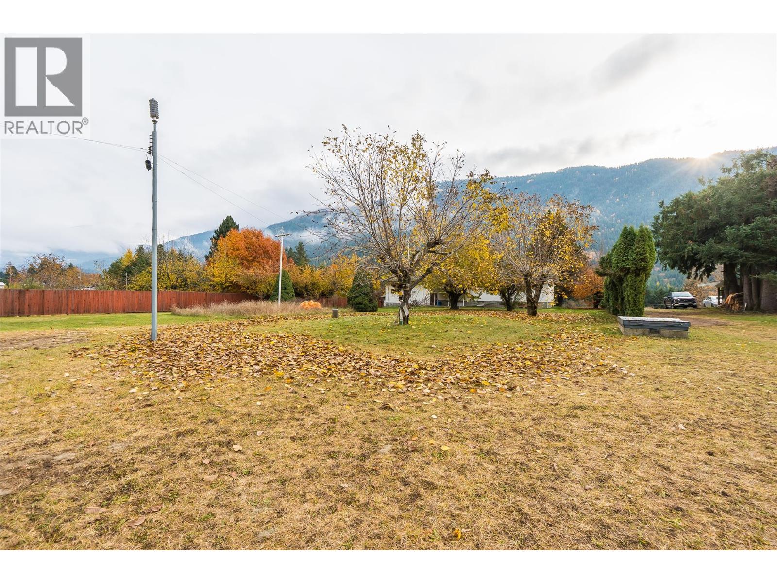 1535 Highway 3a Highway, Thrums, British Columbia  V1N 4M7 - Photo 58 - 10374915
