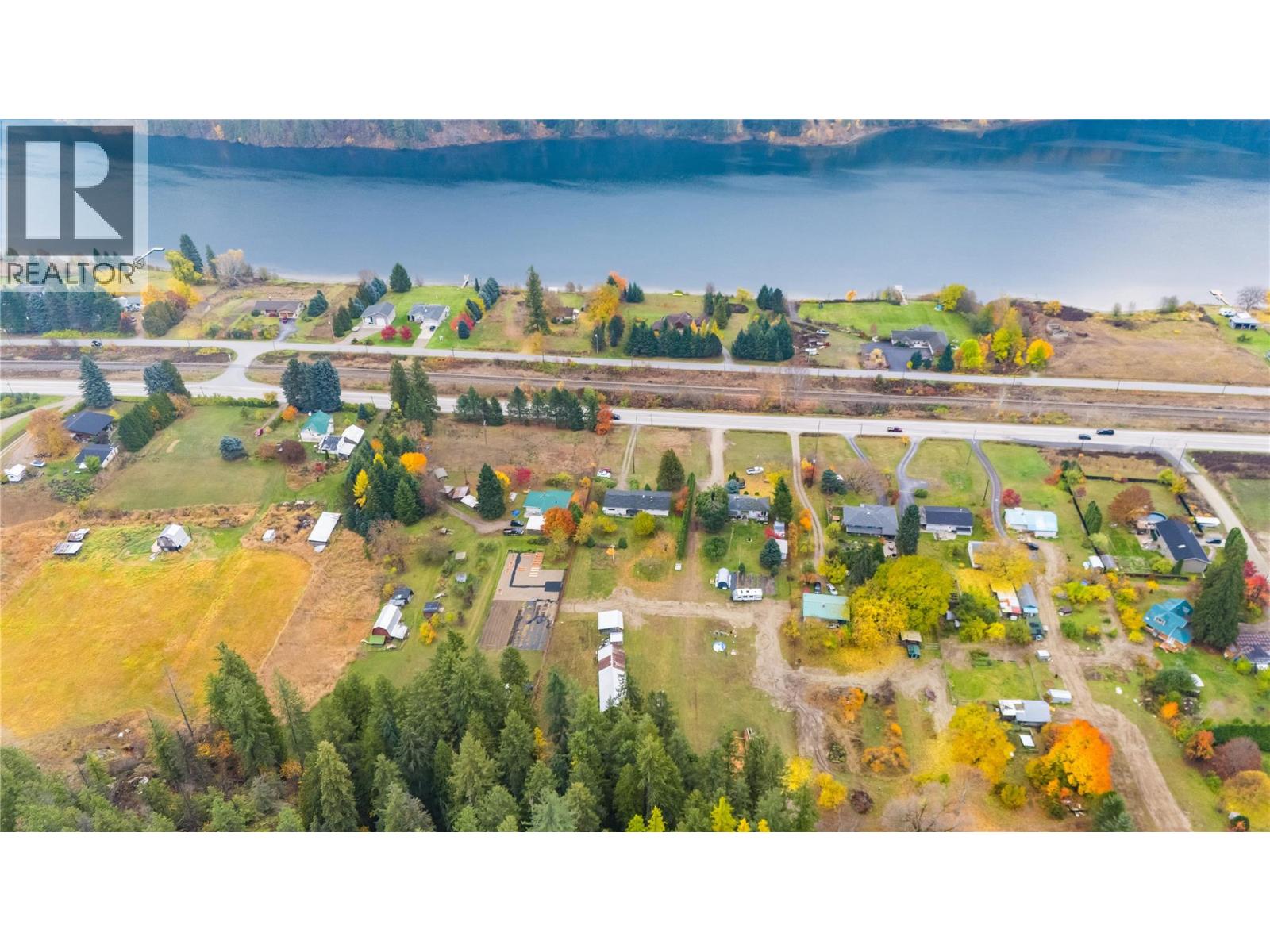 1535 Highway 3a Highway, Thrums, British Columbia  V1N 4M7 - Photo 6 - 10374915