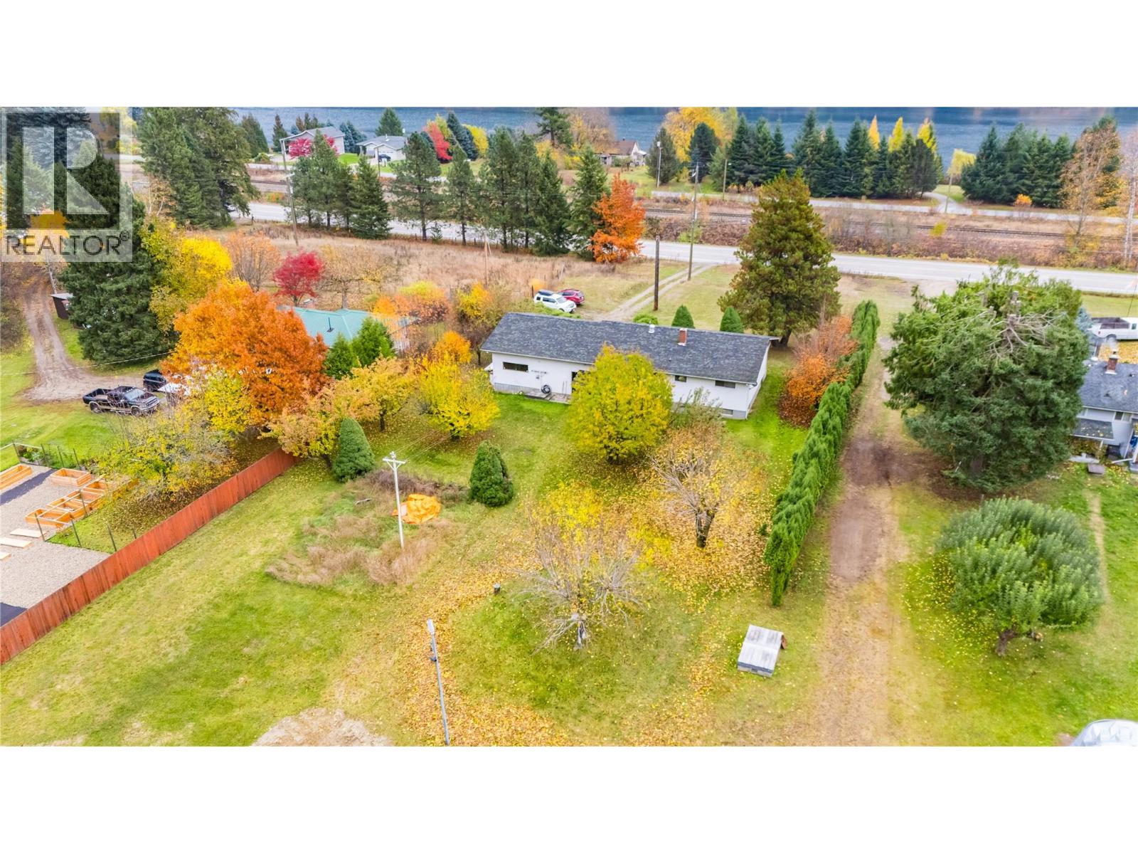 1535 Highway 3a Highway, Thrums, British Columbia  V1N 4M7 - Photo 68 - 10374915