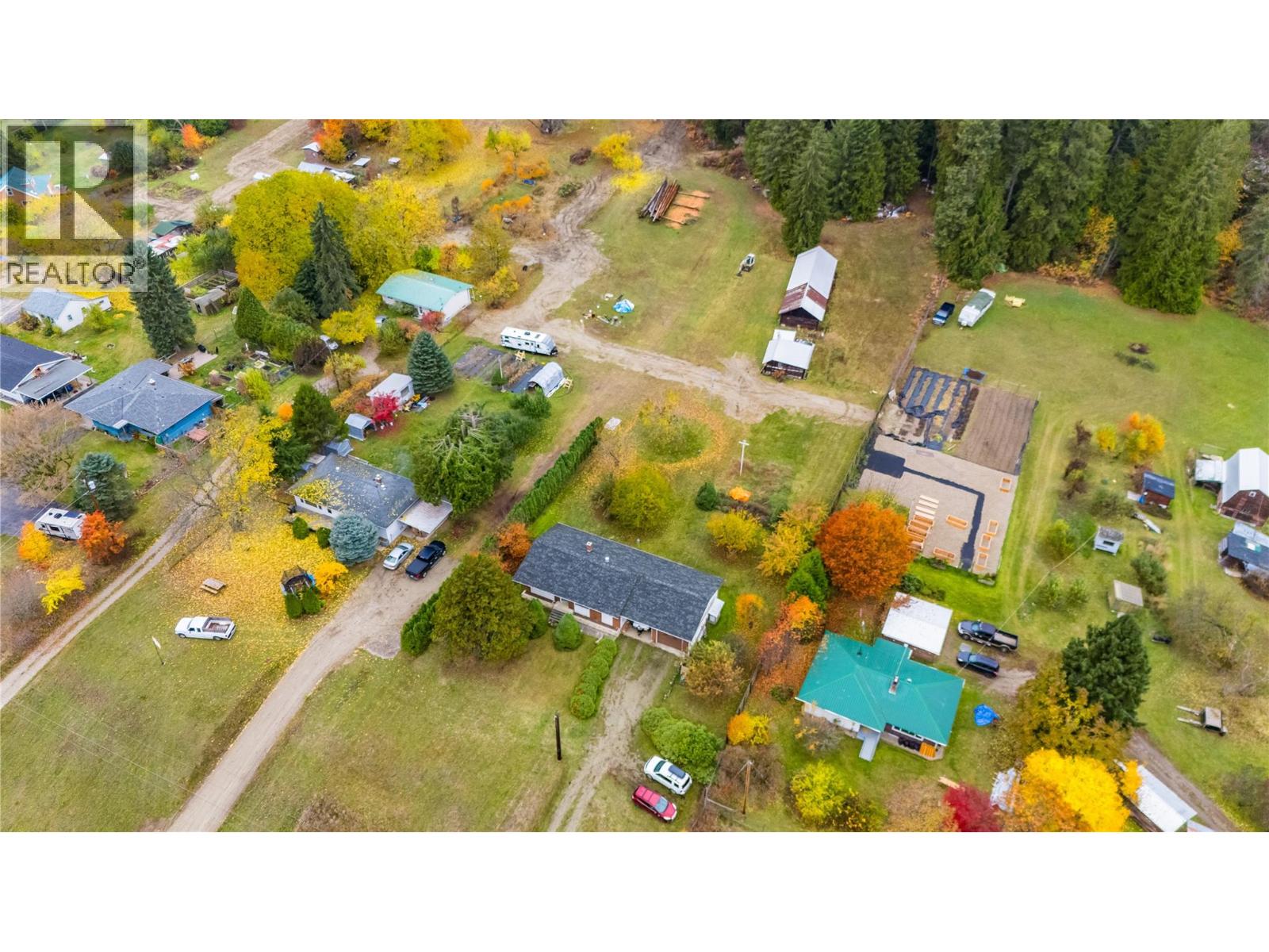 1535 Highway 3a Highway, Thrums, British Columbia  V1N 4M7 - Photo 70 - 10374915