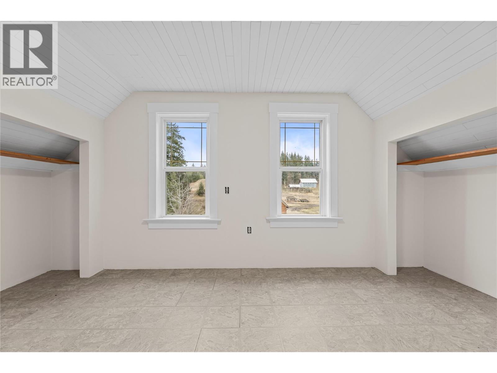 3135 Edes Road, Salmon Arm, British Columbia  V1E 3E9 - Photo 37 - 10375058